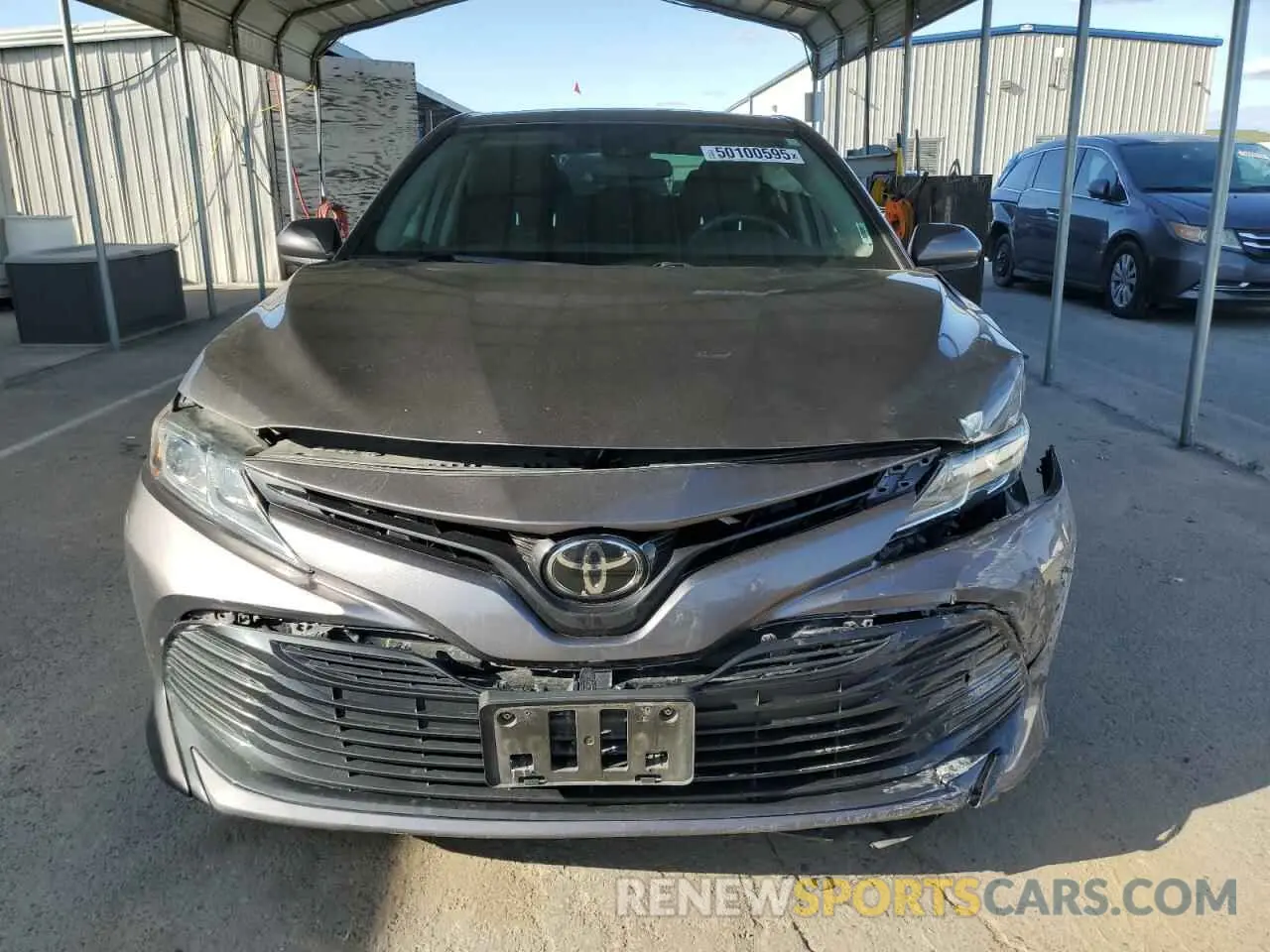 5 Фотография поврежденного автомобиля 4T1C11AK8LU919592 TOYOTA CAMRY 2020