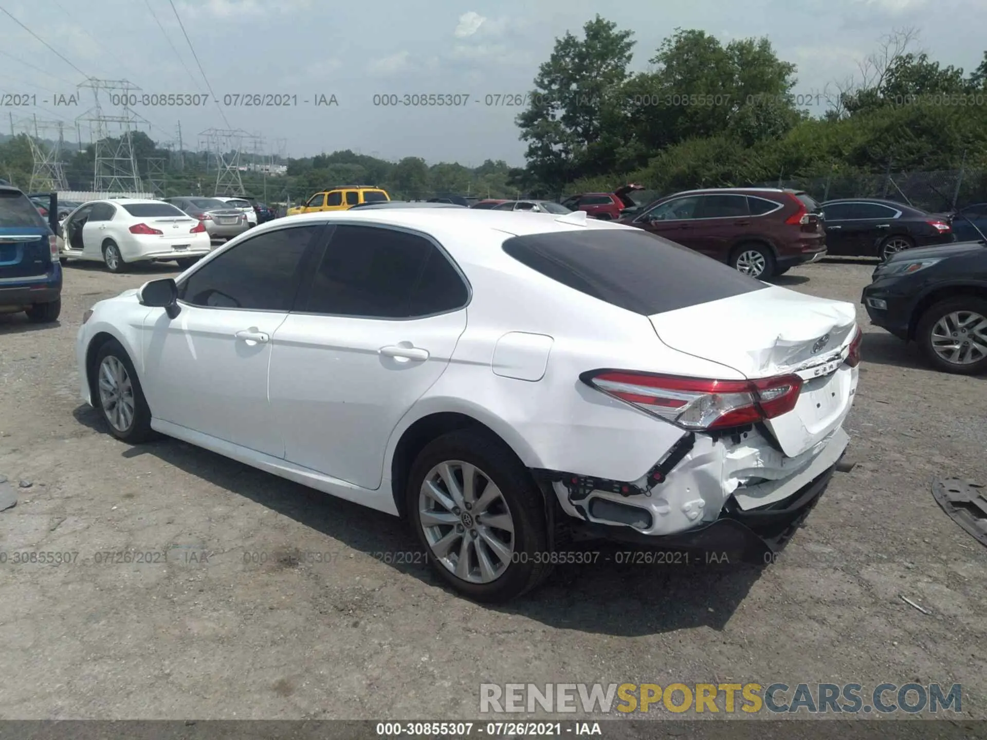 3 Photograph of a damaged car 4T1C11AK8LU956710 TOYOTA CAMRY 2020