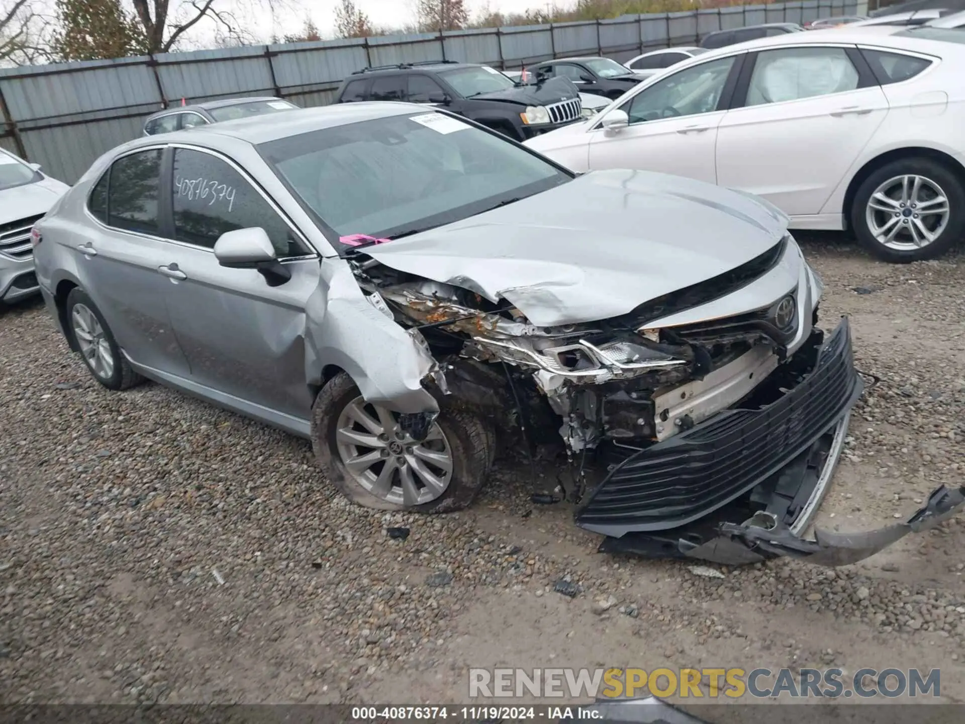 1 Photograph of a damaged car 4T1C11AK8LU978450 TOYOTA CAMRY 2020