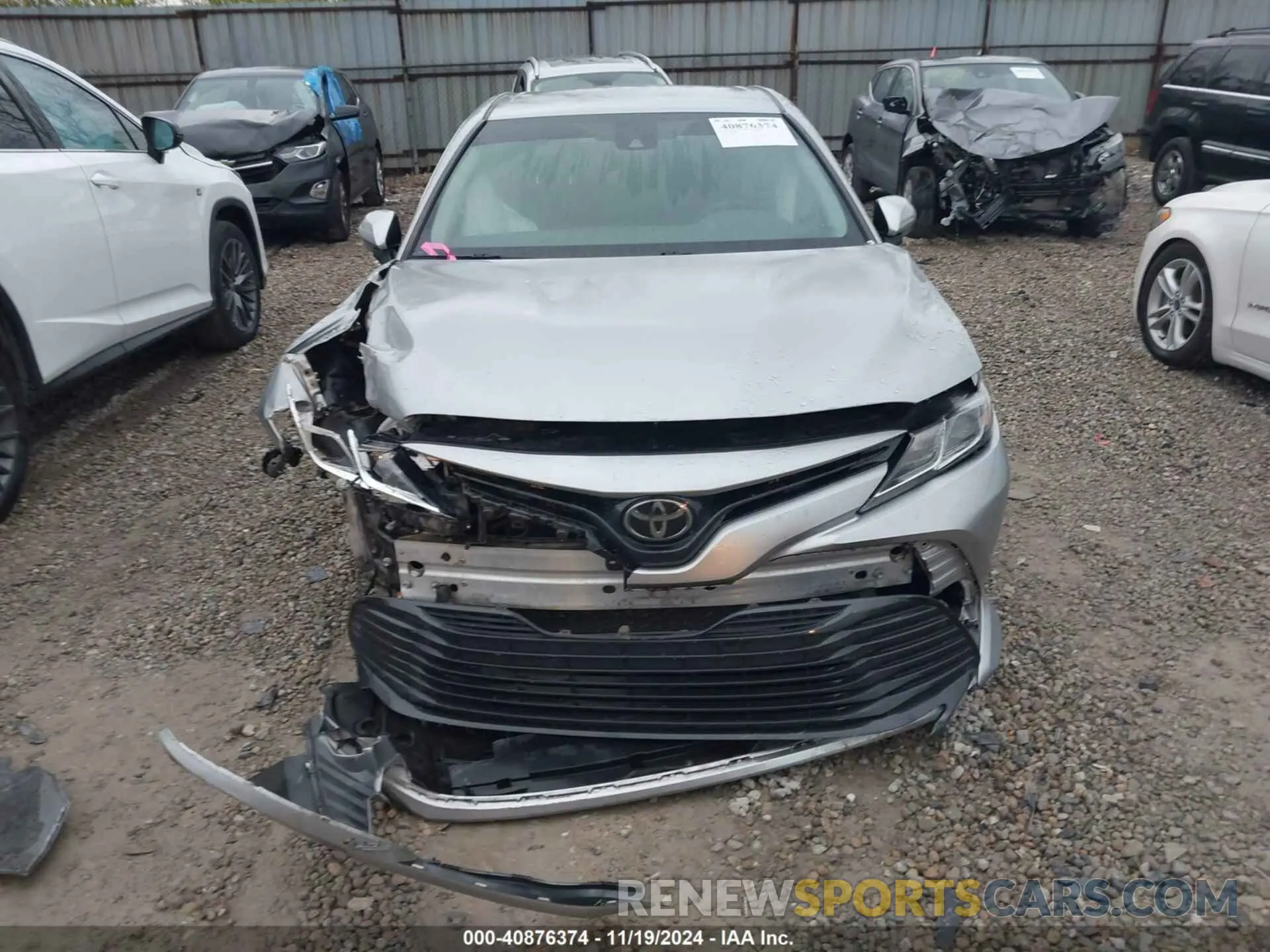 13 Photograph of a damaged car 4T1C11AK8LU978450 TOYOTA CAMRY 2020