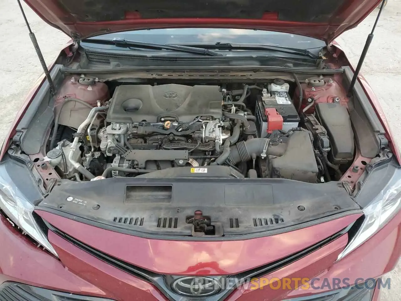 11 Photograph of a damaged car 4T1C11AK8LU993241 TOYOTA CAMRY 2020