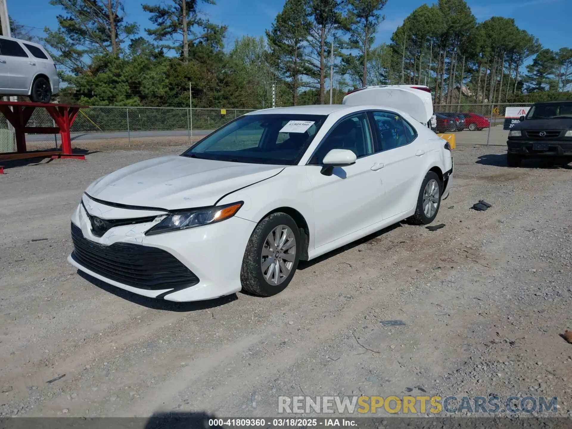 2 Фотография поврежденного автомобиля 4T1C11AK9LU315906 TOYOTA CAMRY 2020
