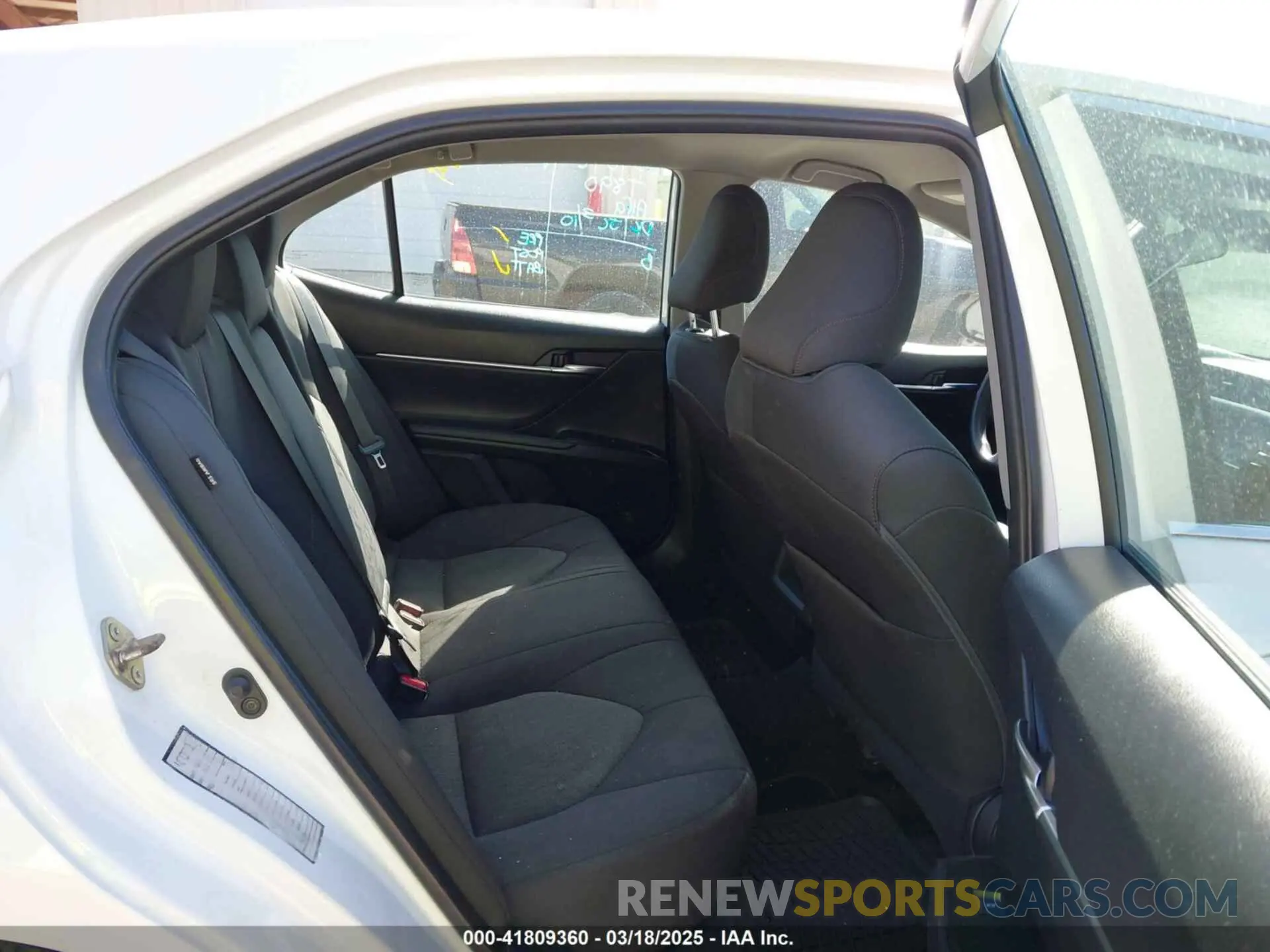 8 Фотография поврежденного автомобиля 4T1C11AK9LU315906 TOYOTA CAMRY 2020