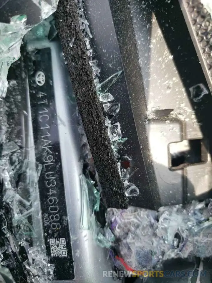 13 Photograph of a damaged car 4T1C11AK9LU346086 TOYOTA CAMRY 2020