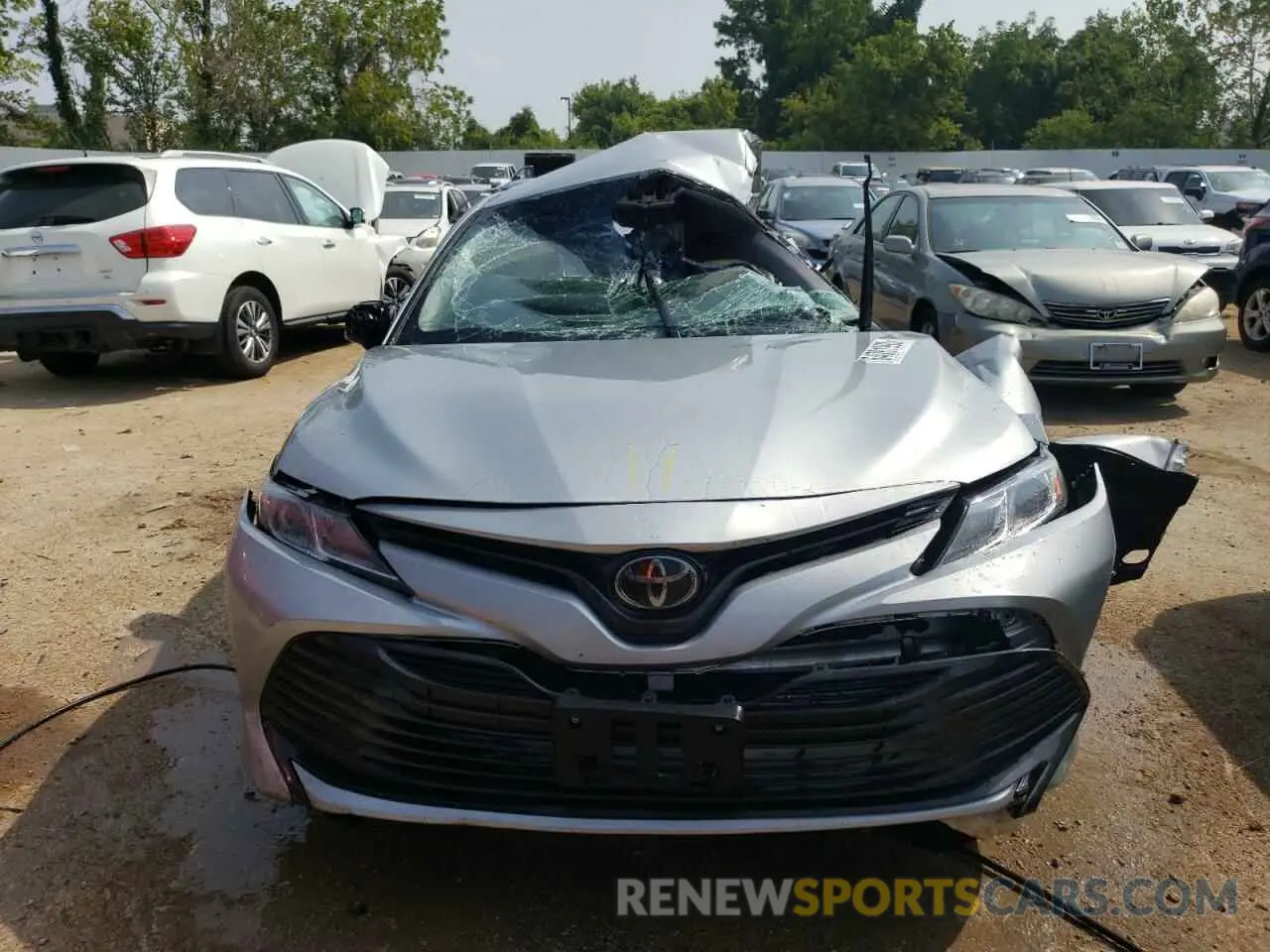 5 Photograph of a damaged car 4T1C11AK9LU346086 TOYOTA CAMRY 2020