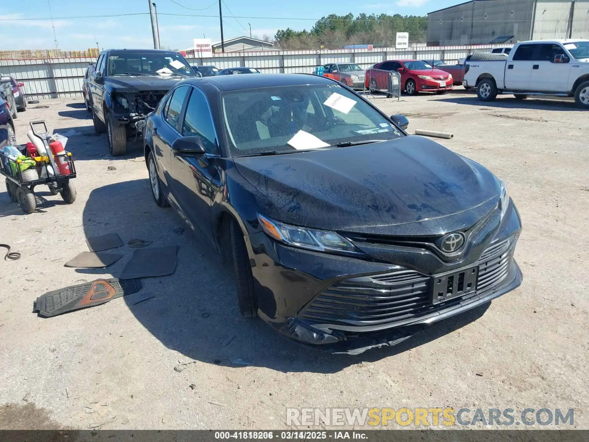 1 Photograph of a damaged car 4T1C11AK9LU352129 TOYOTA CAMRY 2020