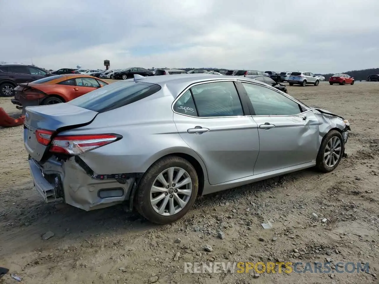 3 Photograph of a damaged car 4T1C11AK9LU365589 TOYOTA CAMRY 2020