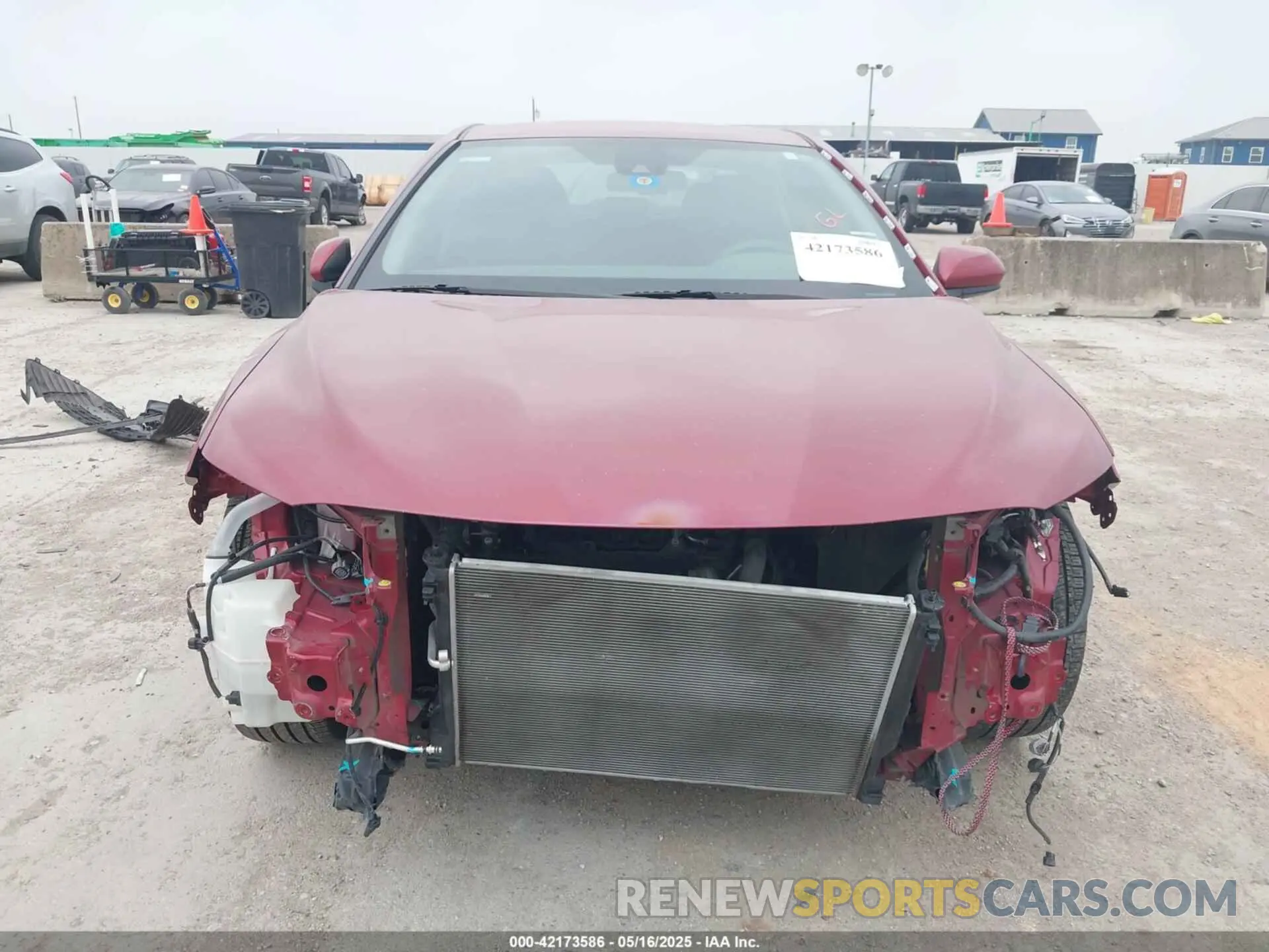13 Photograph of a damaged car 4T1C11AK9LU367567 TOYOTA CAMRY 2020