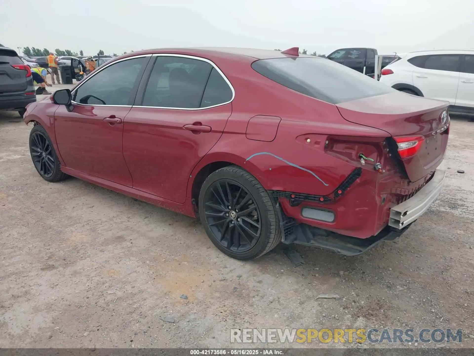 3 Photograph of a damaged car 4T1C11AK9LU367567 TOYOTA CAMRY 2020