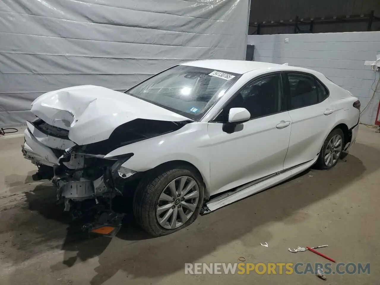 1 Photograph of a damaged car 4T1C11AK9LU863680 TOYOTA CAMRY 2020