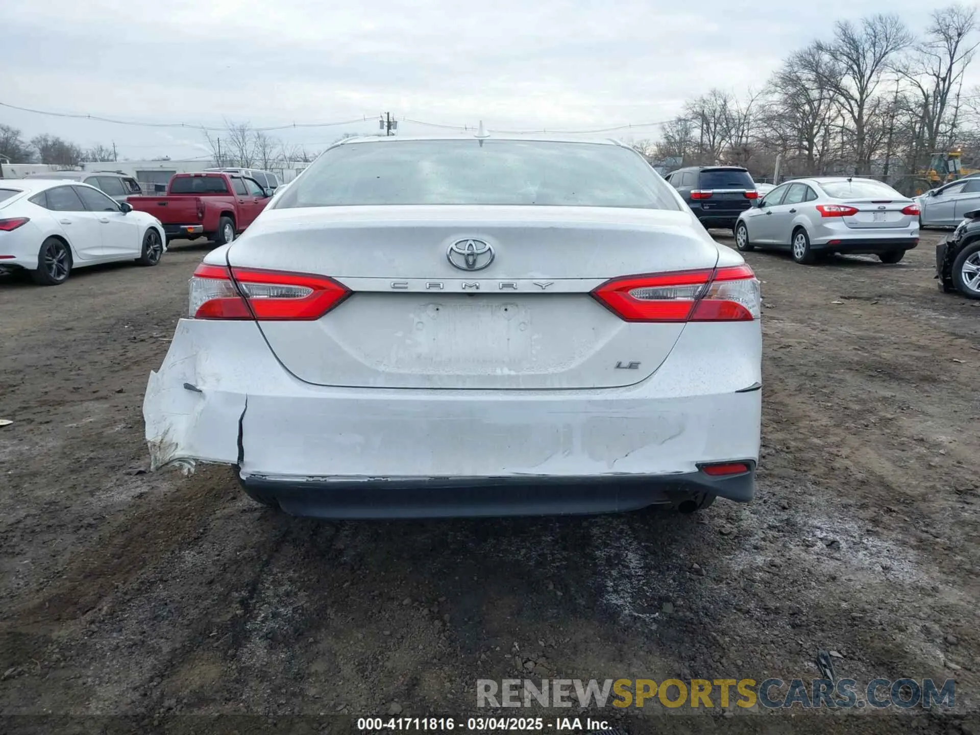 16 Фотография поврежденного автомобиля 4T1C11AK9LU912585 TOYOTA CAMRY 2020