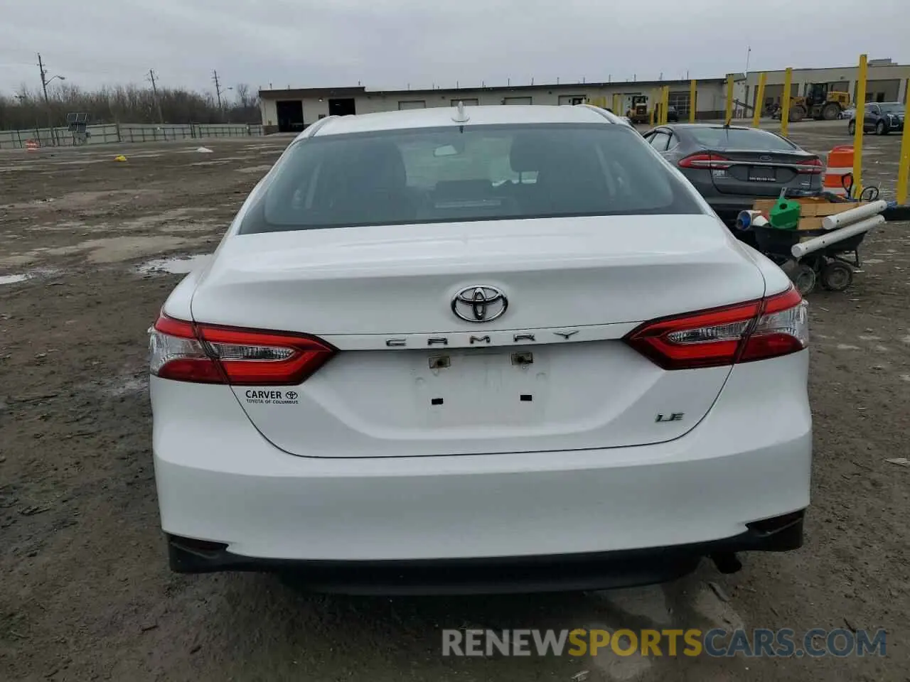6 Photograph of a damaged car 4T1C11AK9LU929287 TOYOTA CAMRY 2020