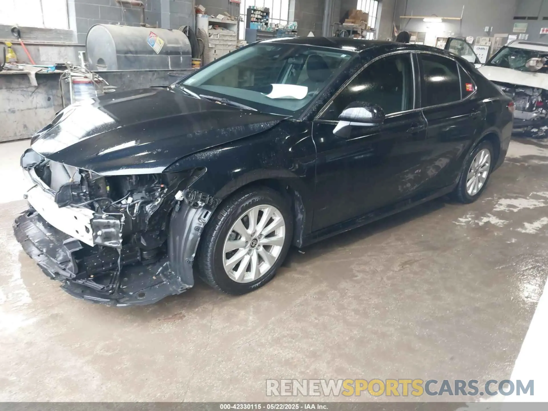 2 Photograph of a damaged car 4T1C11AK9LU960880 TOYOTA CAMRY 2020