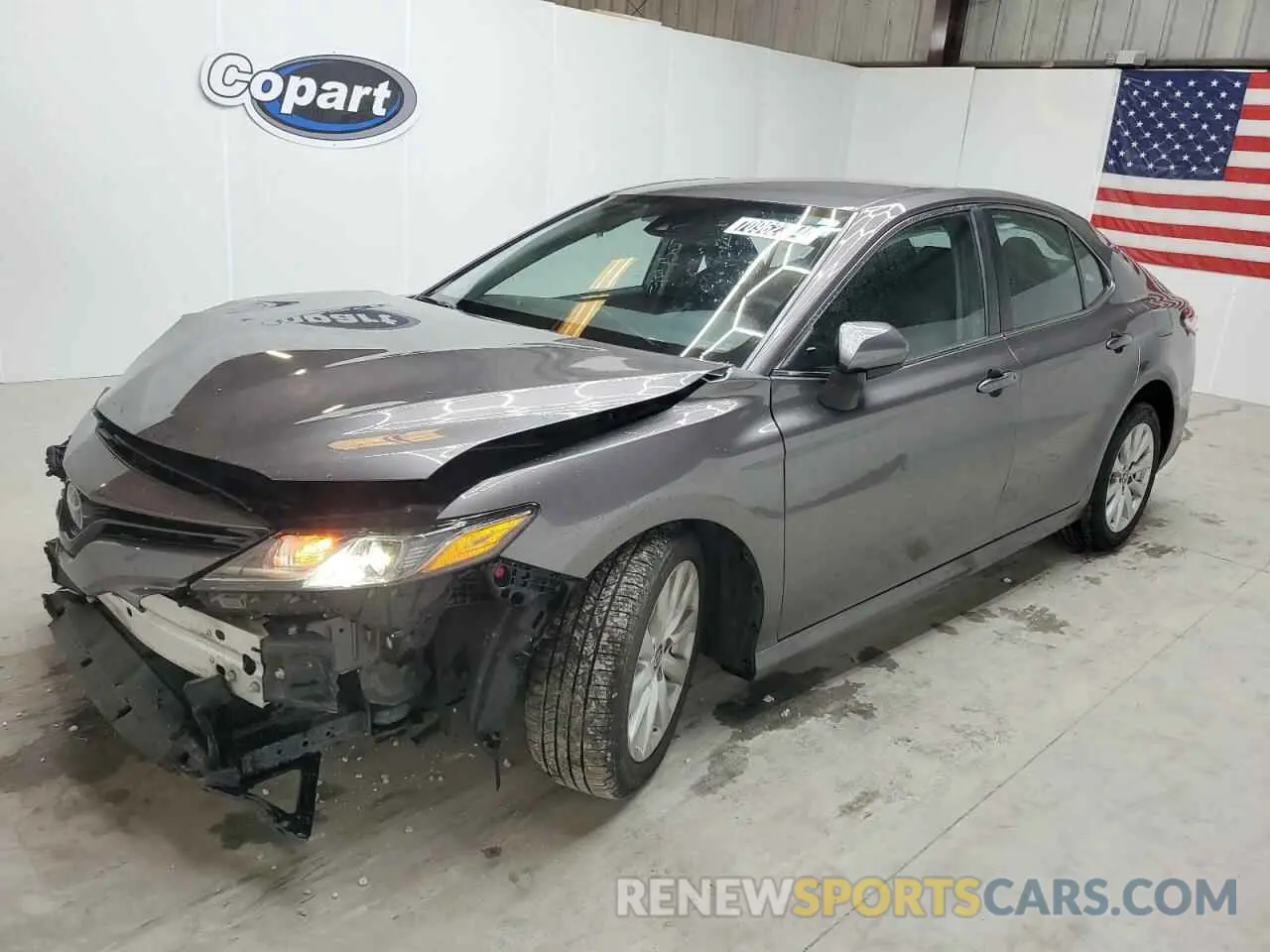 1 Photograph of a damaged car 4T1C11AK9LU968476 TOYOTA CAMRY 2020