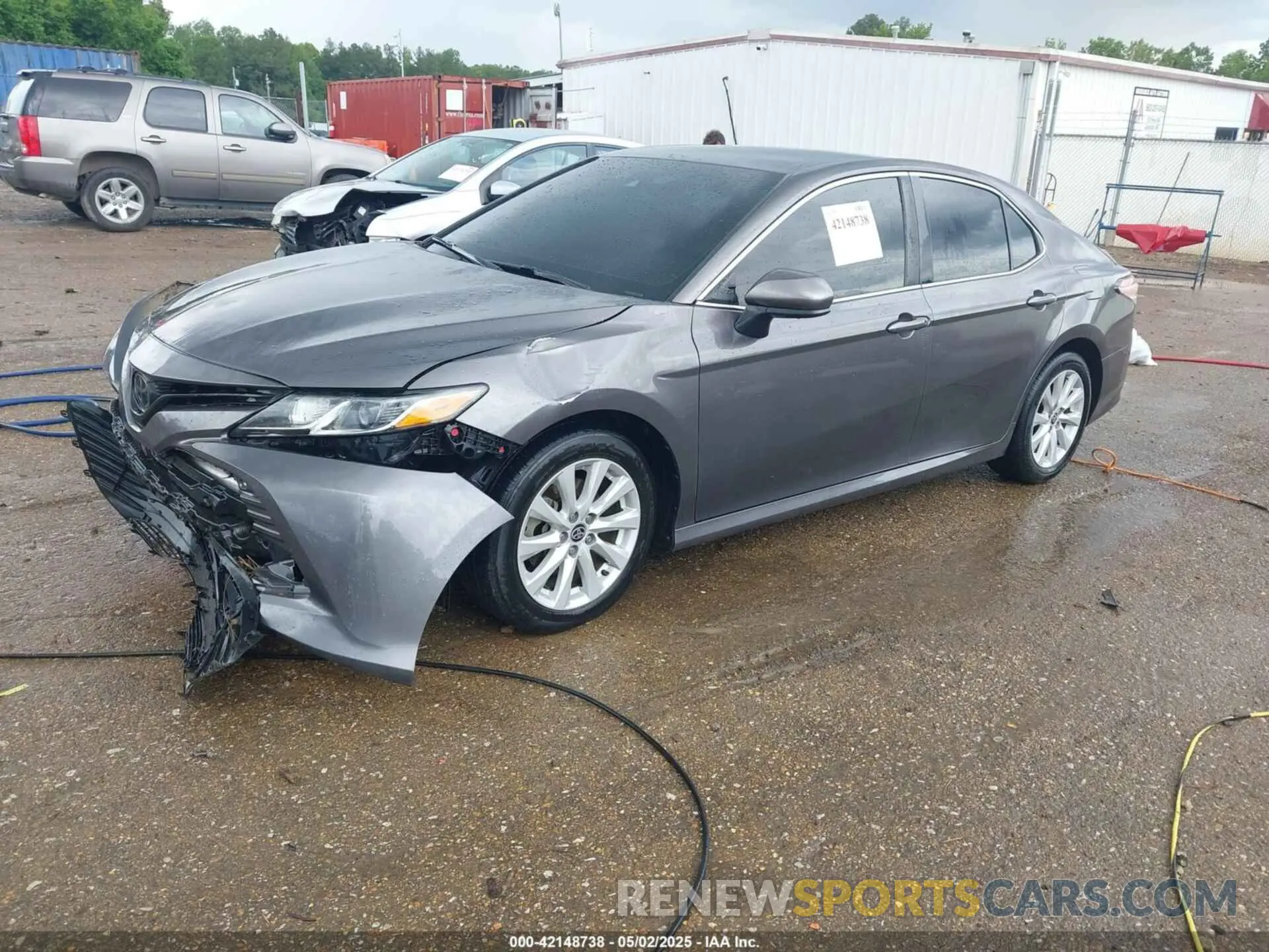 2 Photograph of a damaged car 4T1C11AK9LU980000 TOYOTA CAMRY 2020