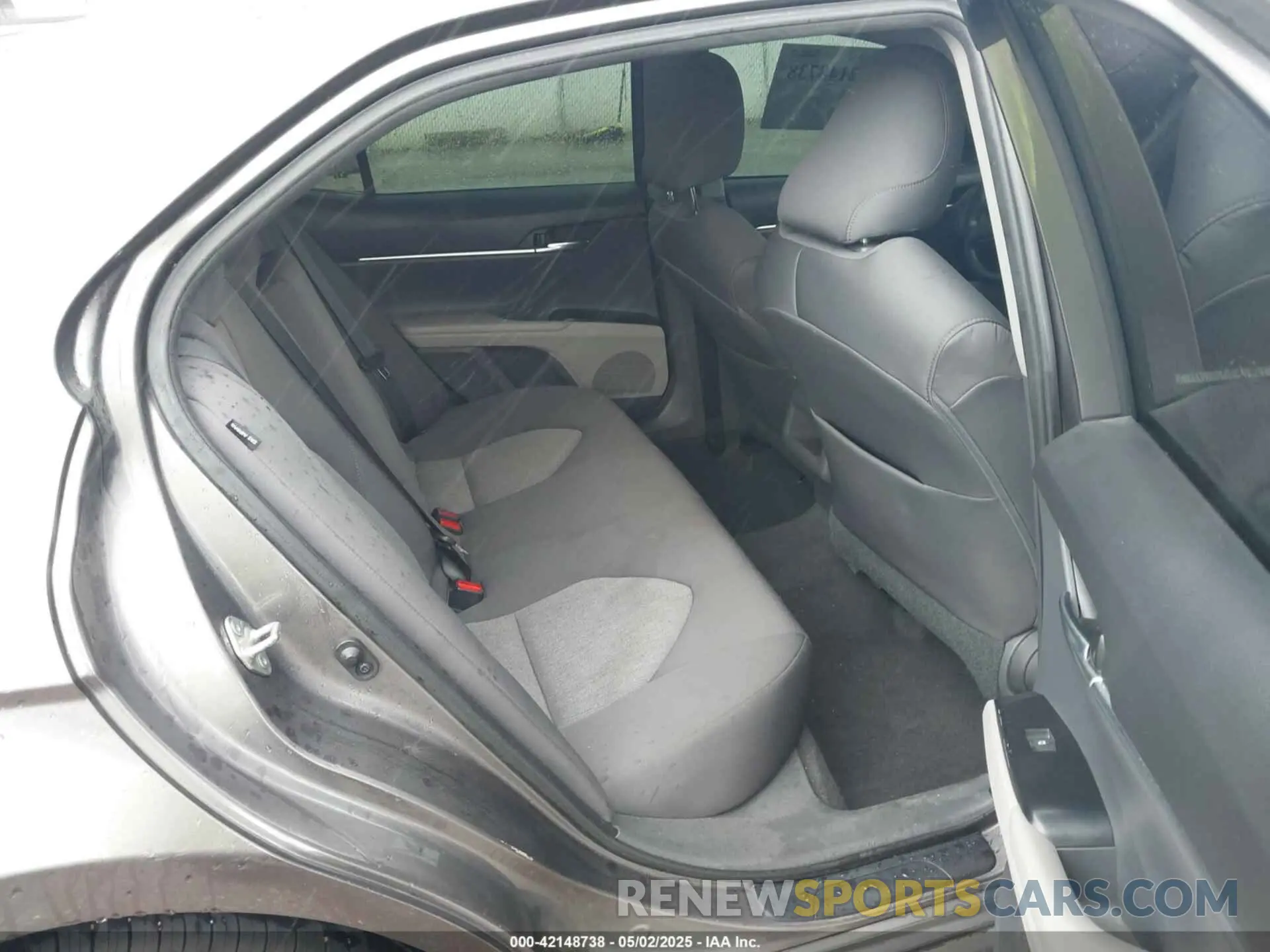 8 Photograph of a damaged car 4T1C11AK9LU980000 TOYOTA CAMRY 2020