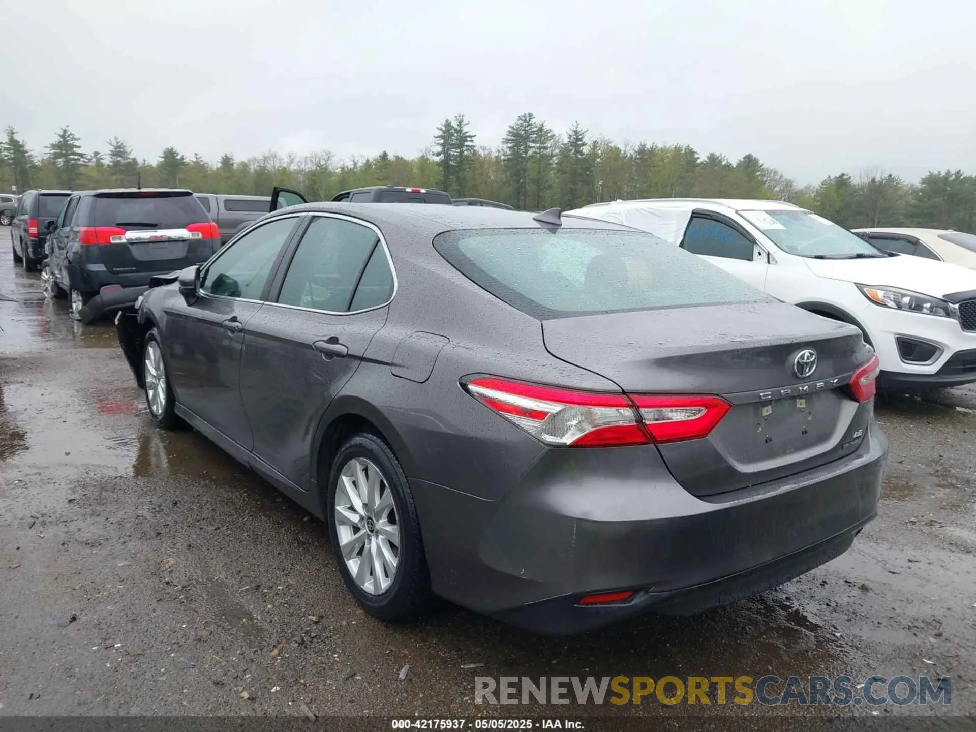 3 Фотография поврежденного автомобиля 4T1C11AK9LU996830 TOYOTA CAMRY 2020