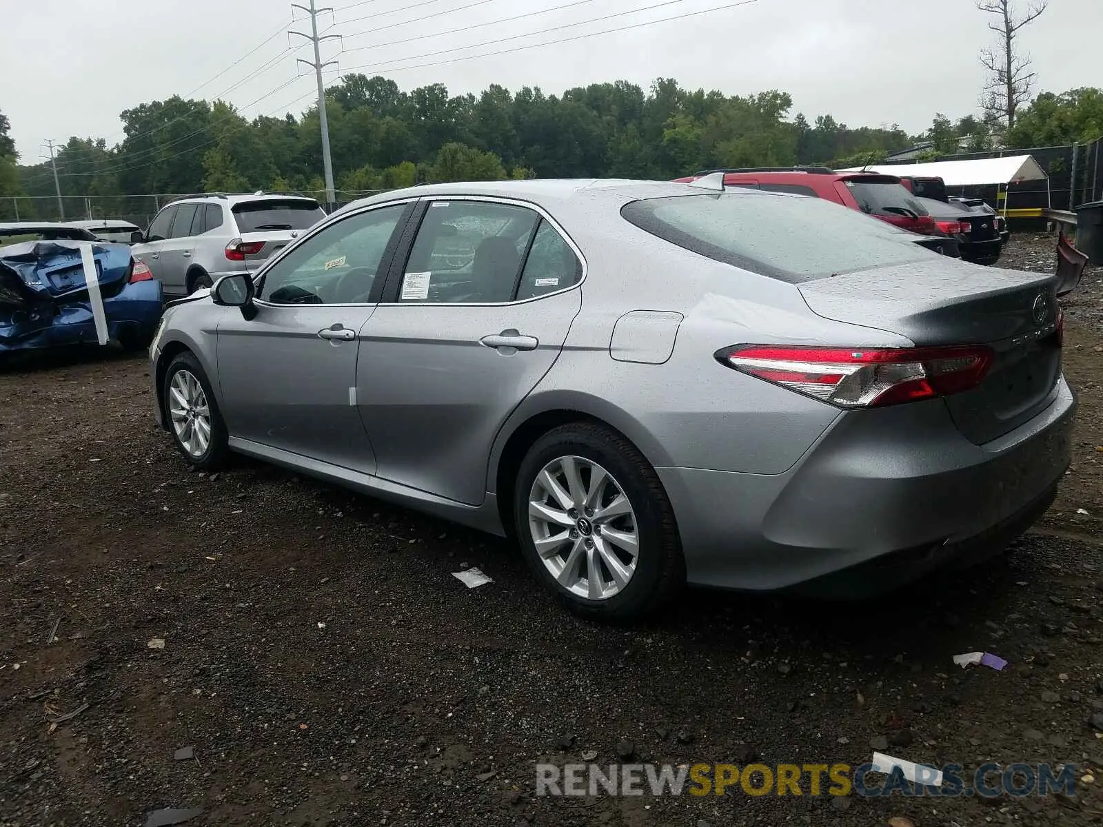 3 Photograph of a damaged car 4T1C11AKXLU338711 TOYOTA CAMRY 2020
