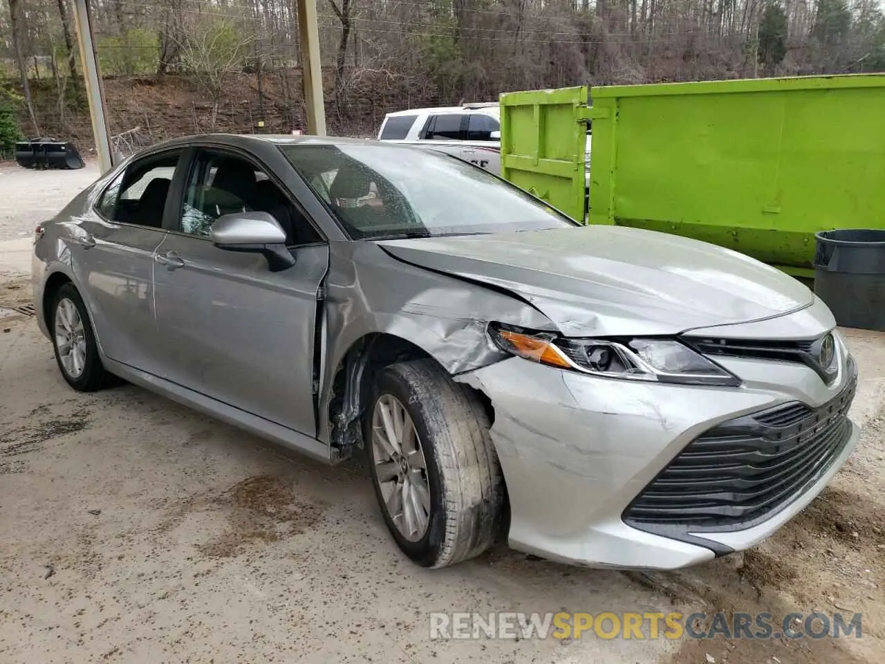 4 Photograph of a damaged car 4T1C11AKXLU354116 TOYOTA CAMRY 2020
