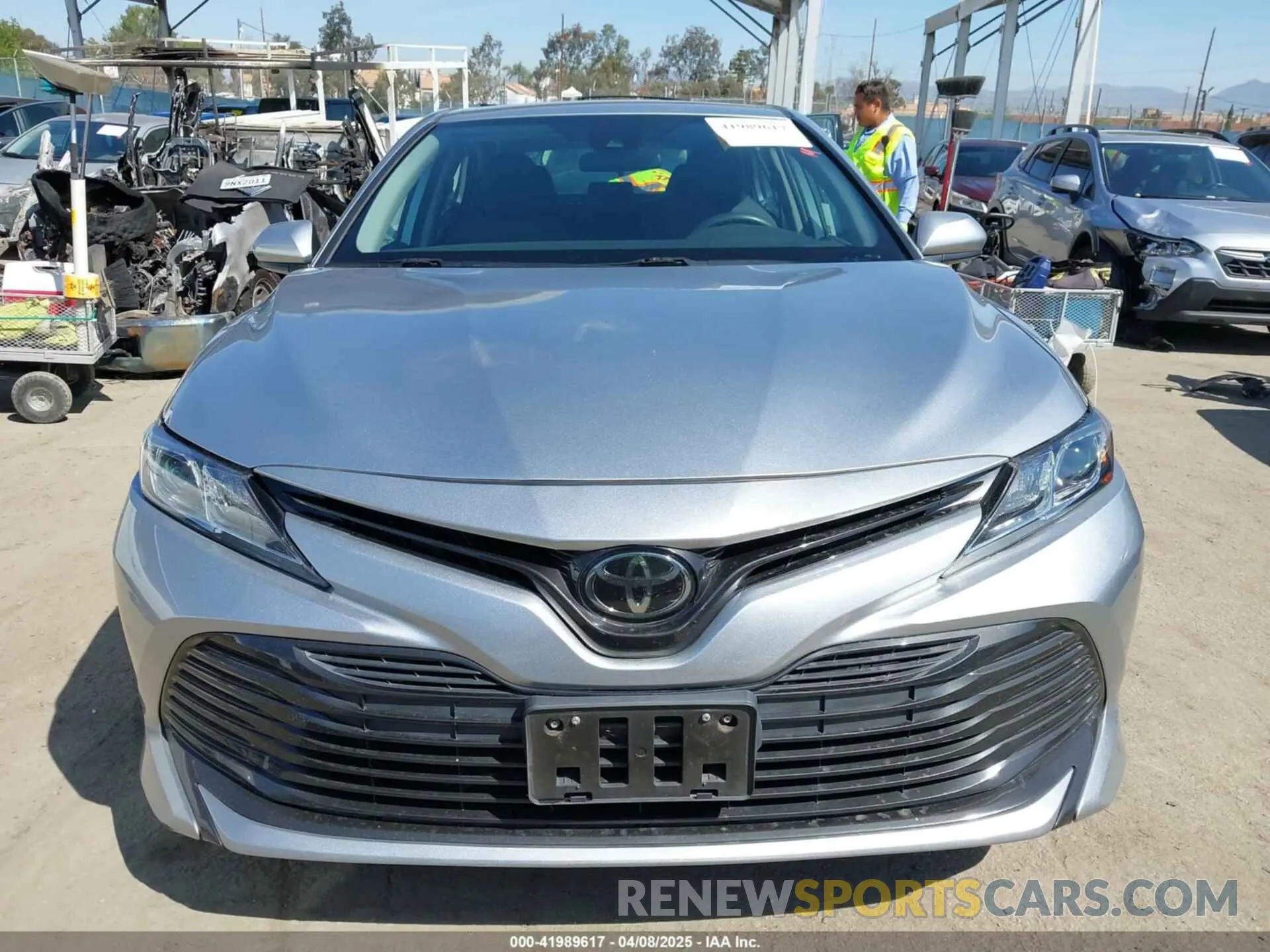 12 Фотография поврежденного автомобиля 4T1C11AKXLU366749 TOYOTA CAMRY 2020