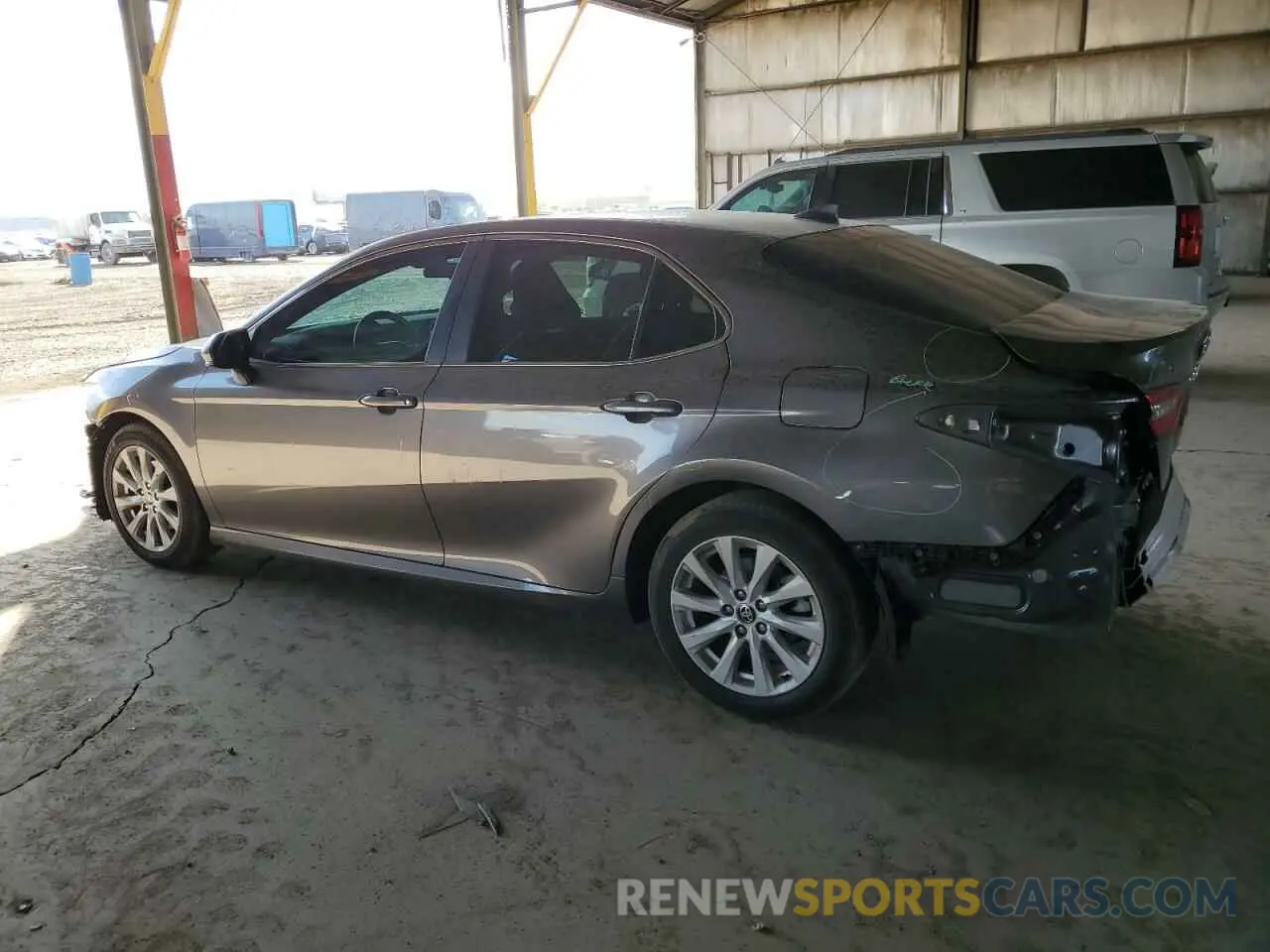 2 Фотография поврежденного автомобиля 4T1C11AKXLU394437 TOYOTA CAMRY 2020