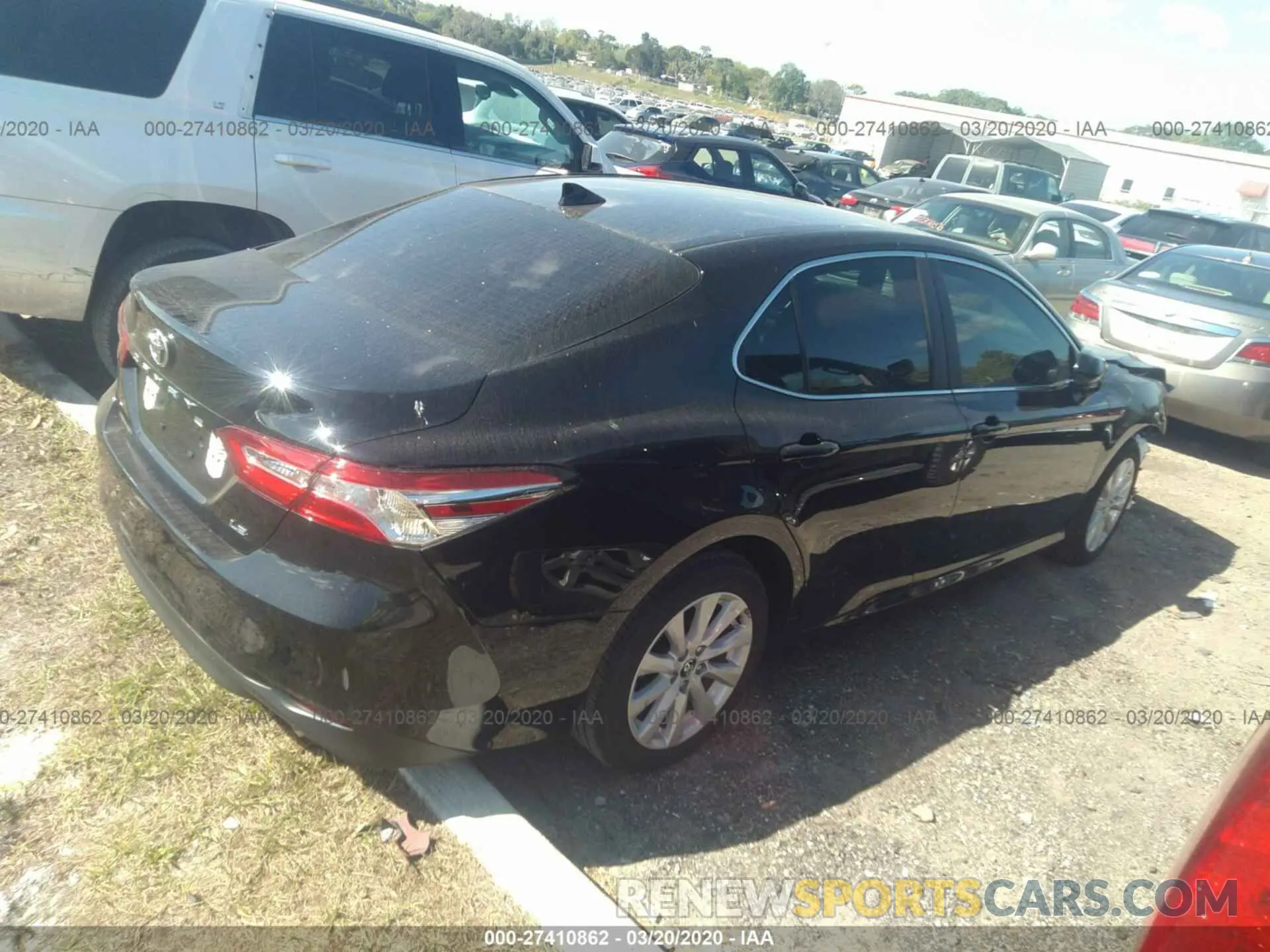 4 Photograph of a damaged car 4T1C11AKXLU863963 TOYOTA CAMRY 2020