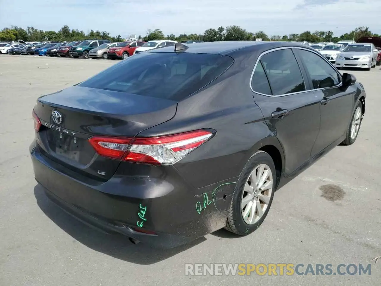 4 Фотография поврежденного автомобиля 4T1C11AKXLU883016 TOYOTA CAMRY 2020