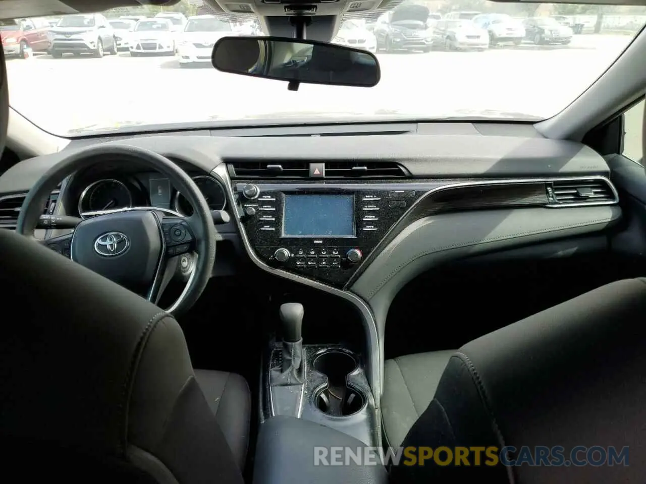 9 Фотография поврежденного автомобиля 4T1C11AKXLU883016 TOYOTA CAMRY 2020