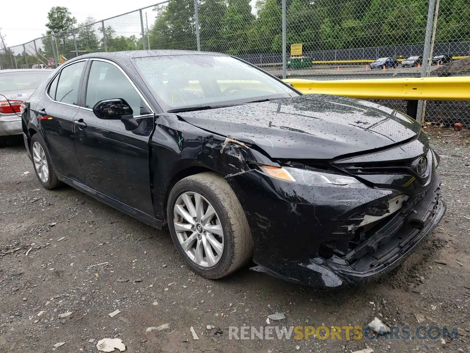 1 Фотография поврежденного автомобиля 4T1C11AKXLU887566 TOYOTA CAMRY 2020