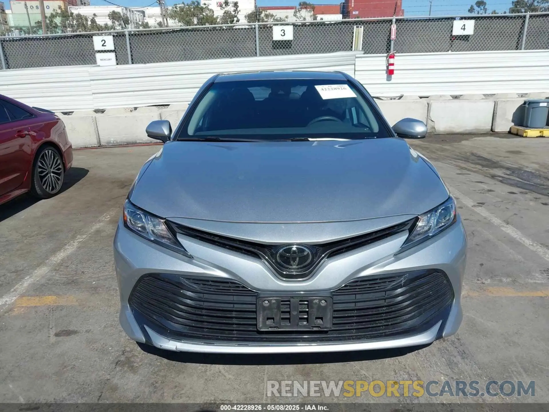12 Photograph of a damaged car 4T1C11AKXLU913826 TOYOTA CAMRY 2020