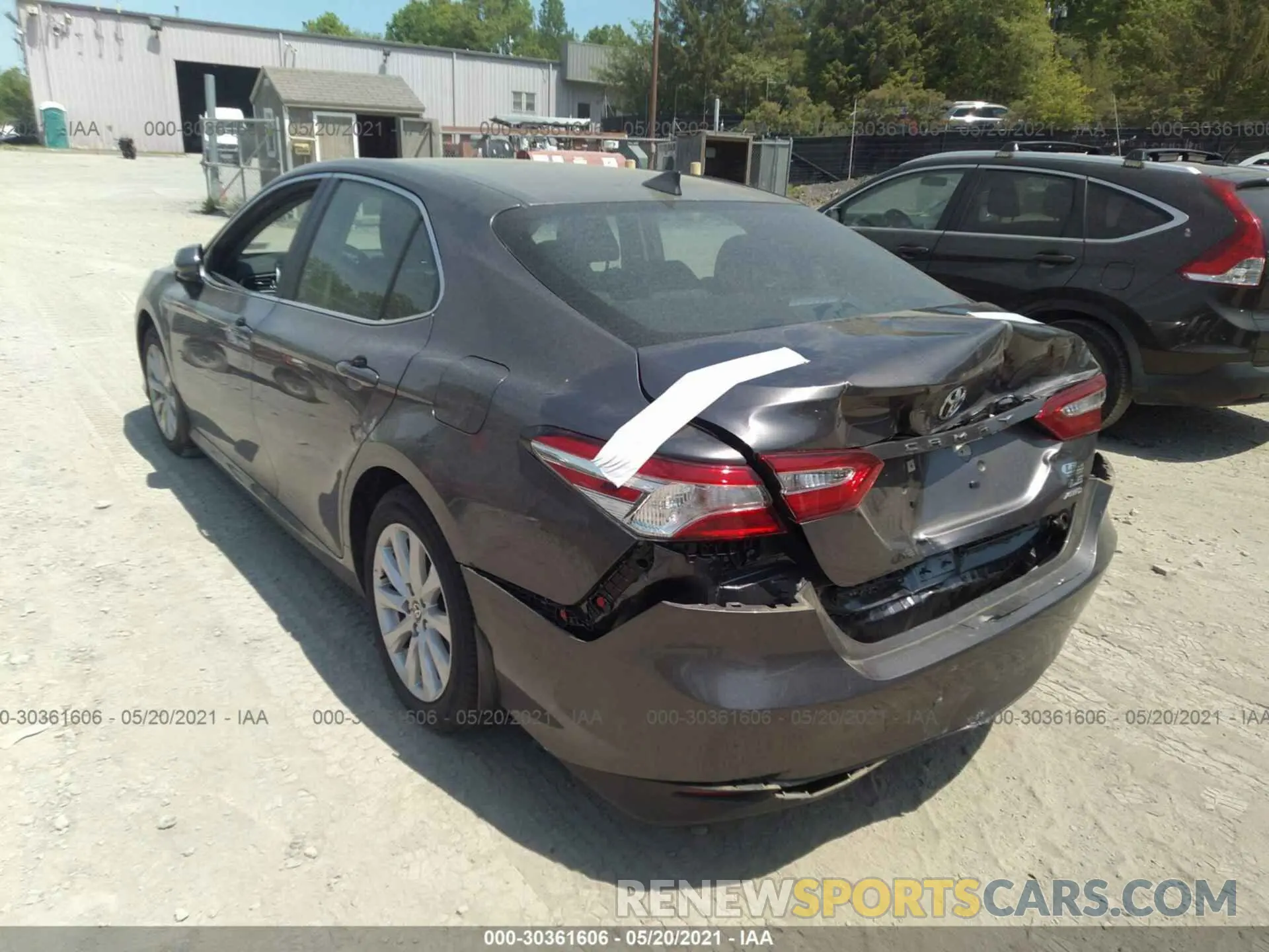 3 Photograph of a damaged car 4T1C11BK3LU004339 TOYOTA CAMRY 2020
