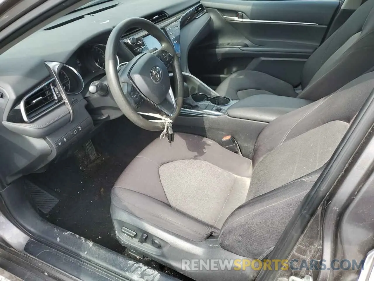 7 Photograph of a damaged car 4T1C11BK3LU013834 TOYOTA CAMRY 2020