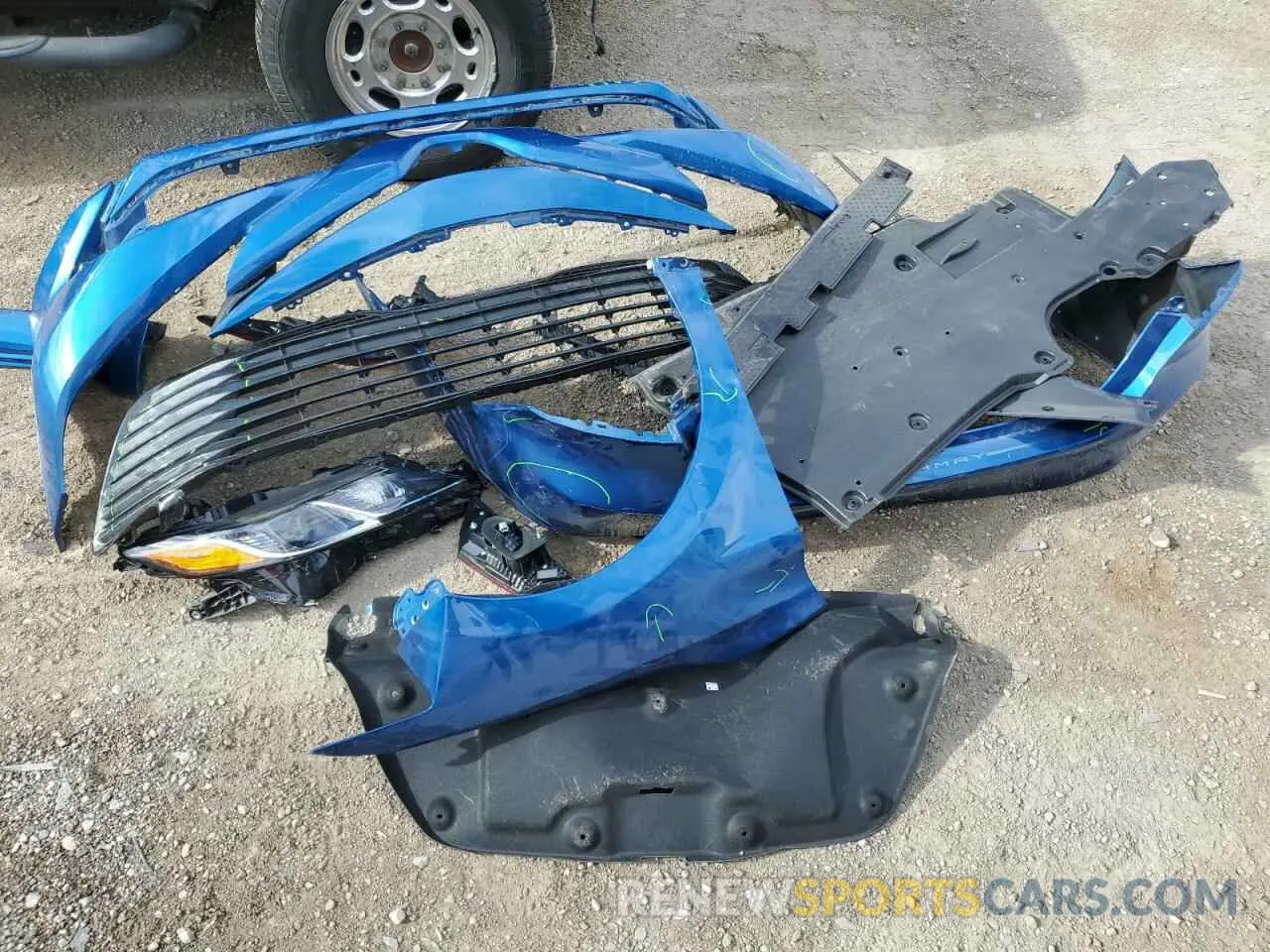 12 Фотография поврежденного автомобиля 4T1C11BK4LU005659 TOYOTA CAMRY 2020