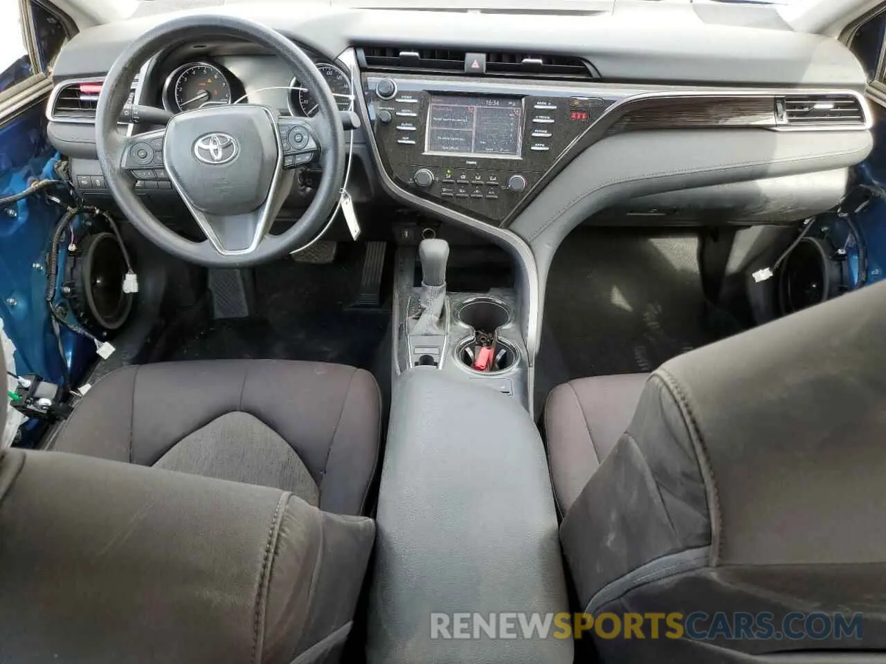 8 Фотография поврежденного автомобиля 4T1C11BK4LU005659 TOYOTA CAMRY 2020