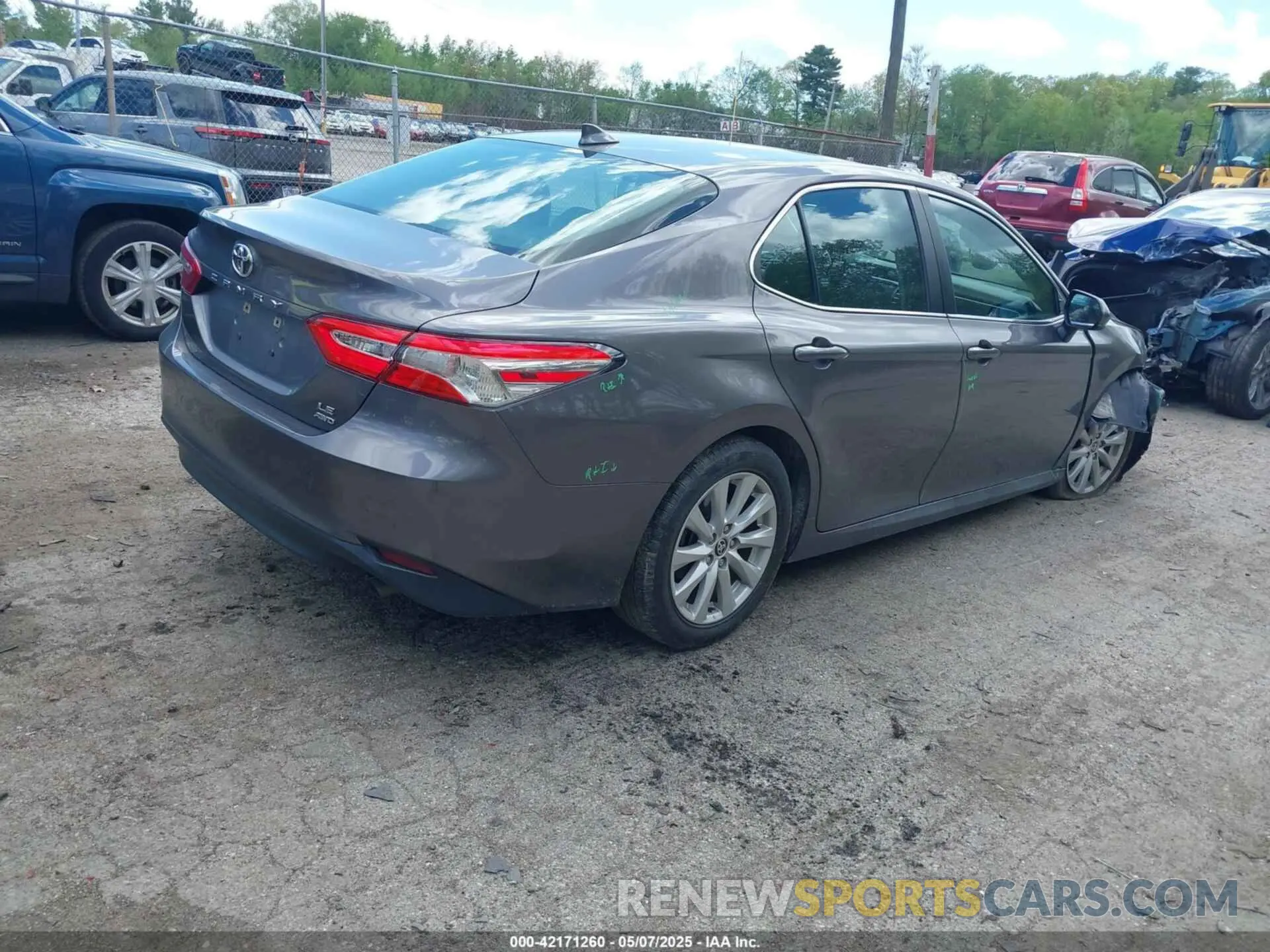 4 Фотография поврежденного автомобиля 4T1C11BK4LU006259 TOYOTA CAMRY 2020