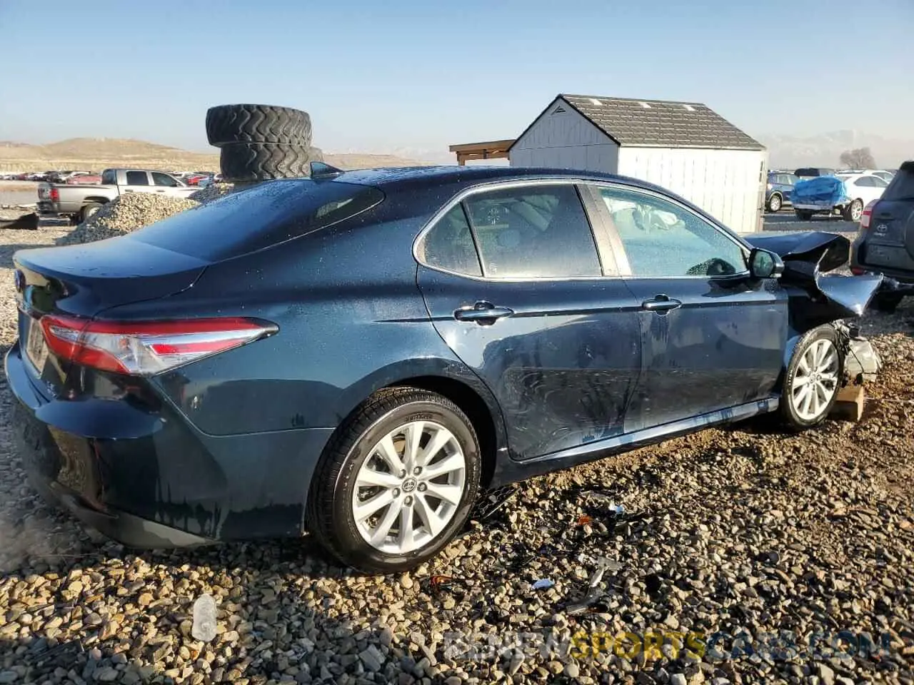 3 Фотография поврежденного автомобиля 4T1C11BK6LU007980 TOYOTA CAMRY 2020