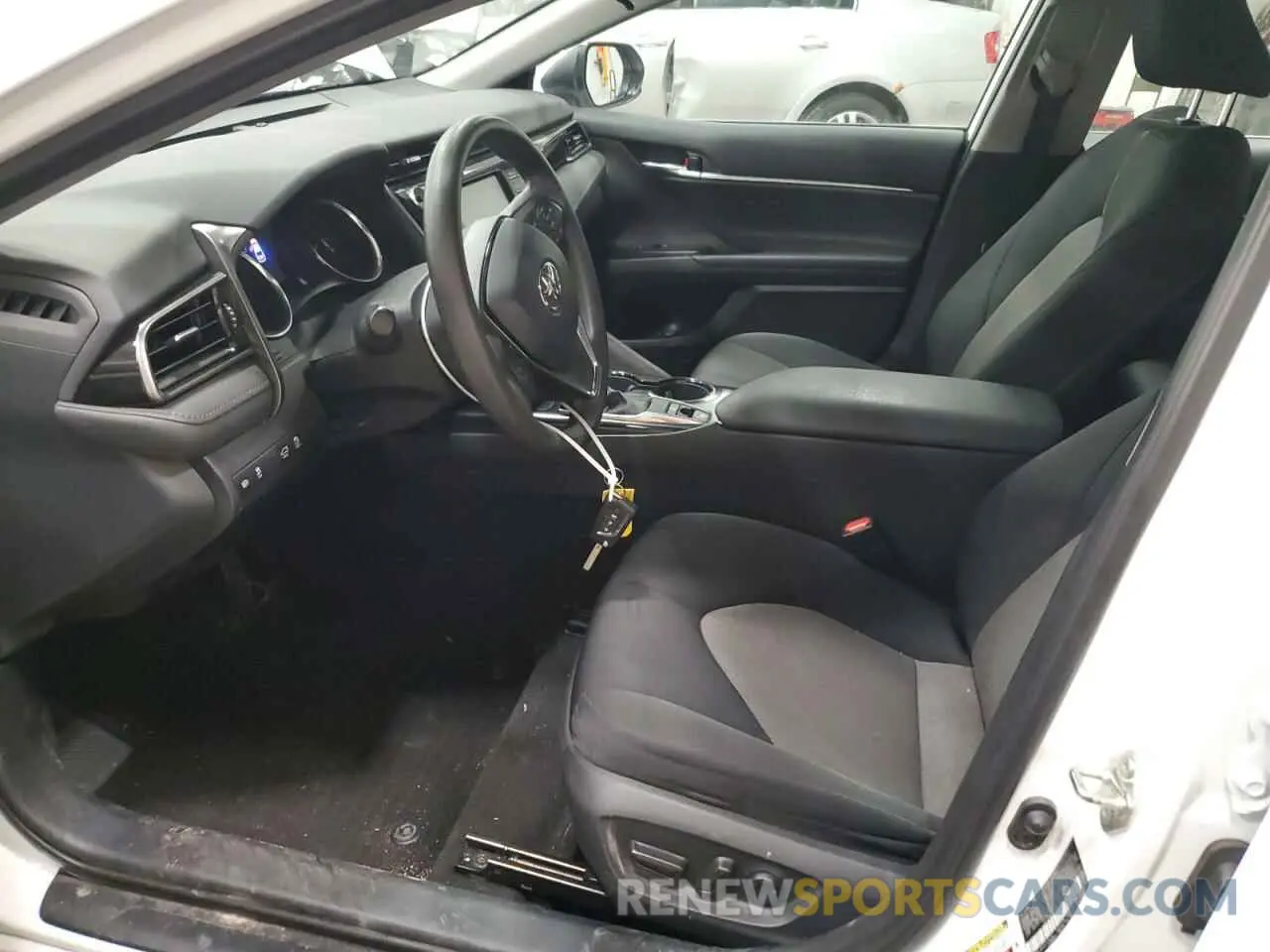 7 Photograph of a damaged car 4T1C11BK9LU011053 TOYOTA CAMRY 2020