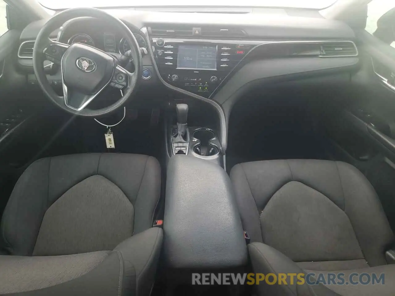 8 Фотография поврежденного автомобиля 4T1C31AK0LU530701 TOYOTA CAMRY 2020