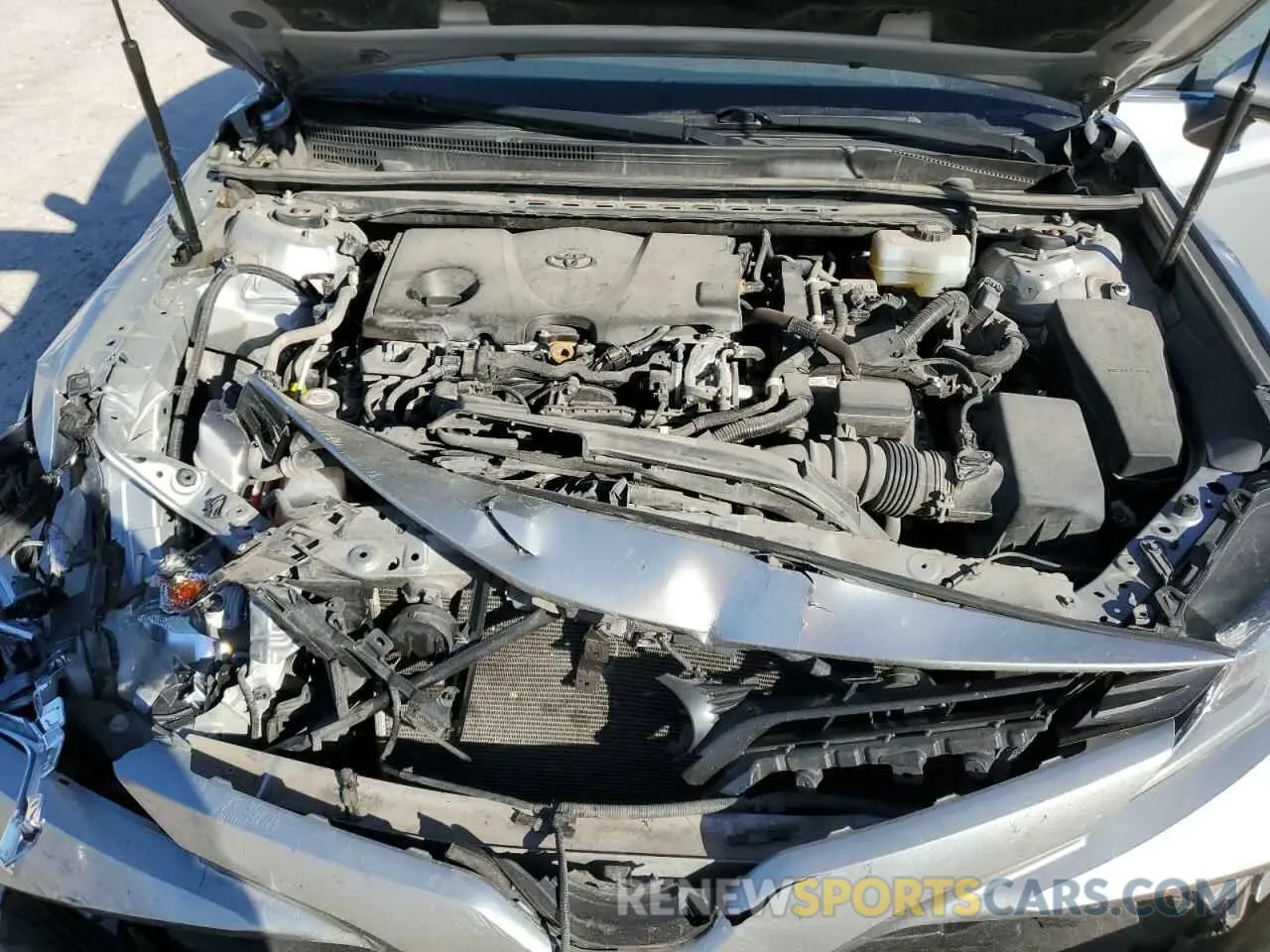11 Photograph of a damaged car 4T1C31AK1LU012578 TOYOTA CAMRY 2020