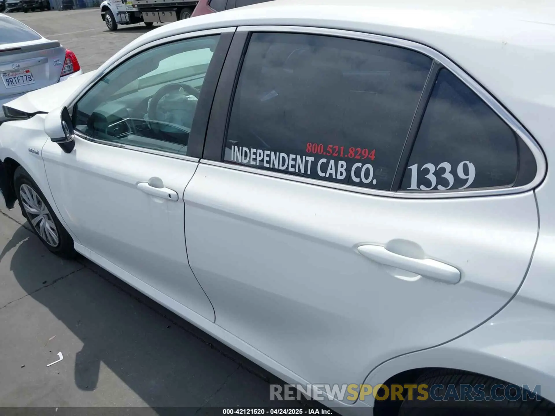 15 Фотография поврежденного автомобиля 4T1C31AK1LU538063 TOYOTA CAMRY 2020