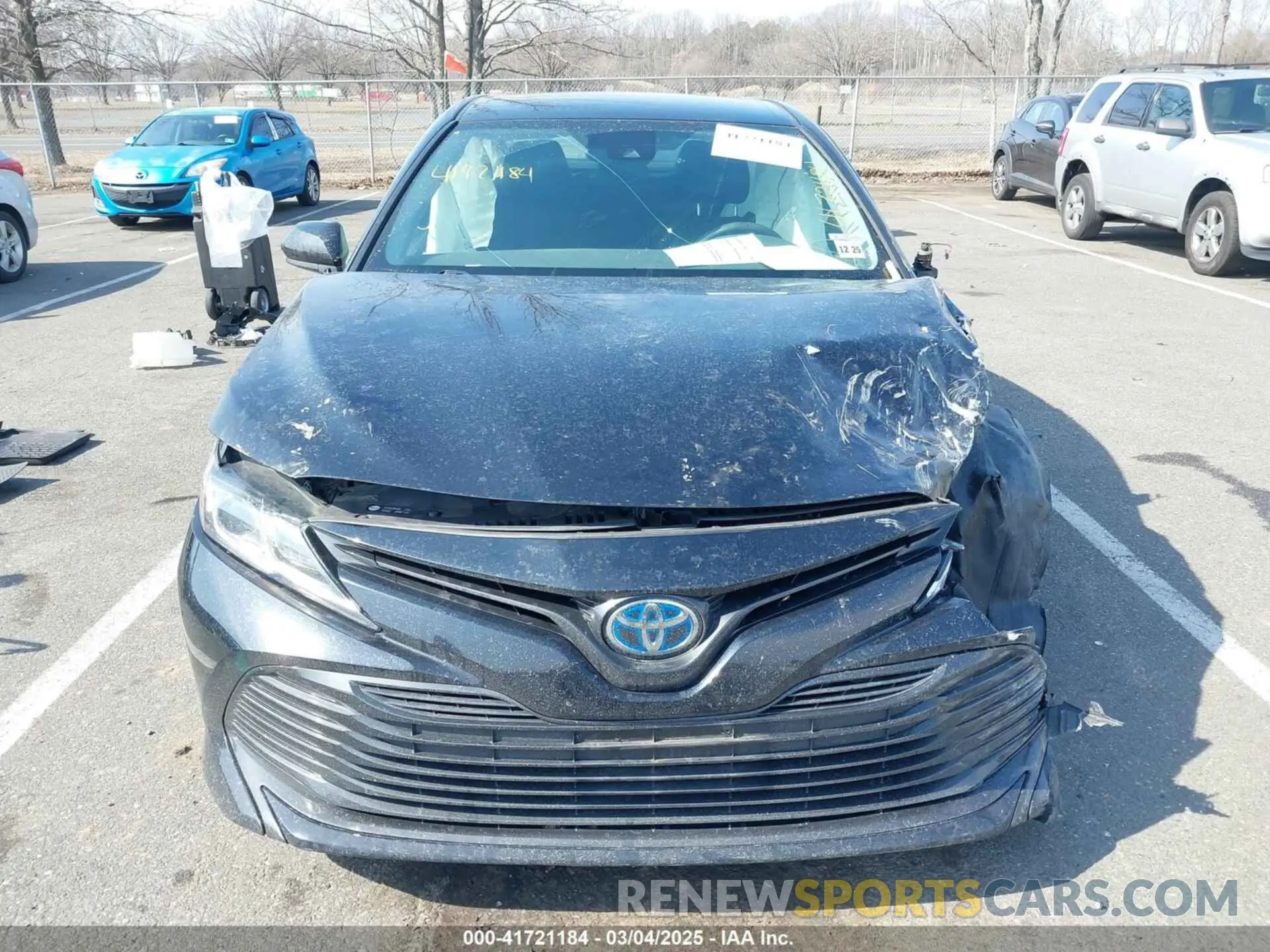 6 Photograph of a damaged car 4T1C31AK1LU540024 TOYOTA CAMRY 2020