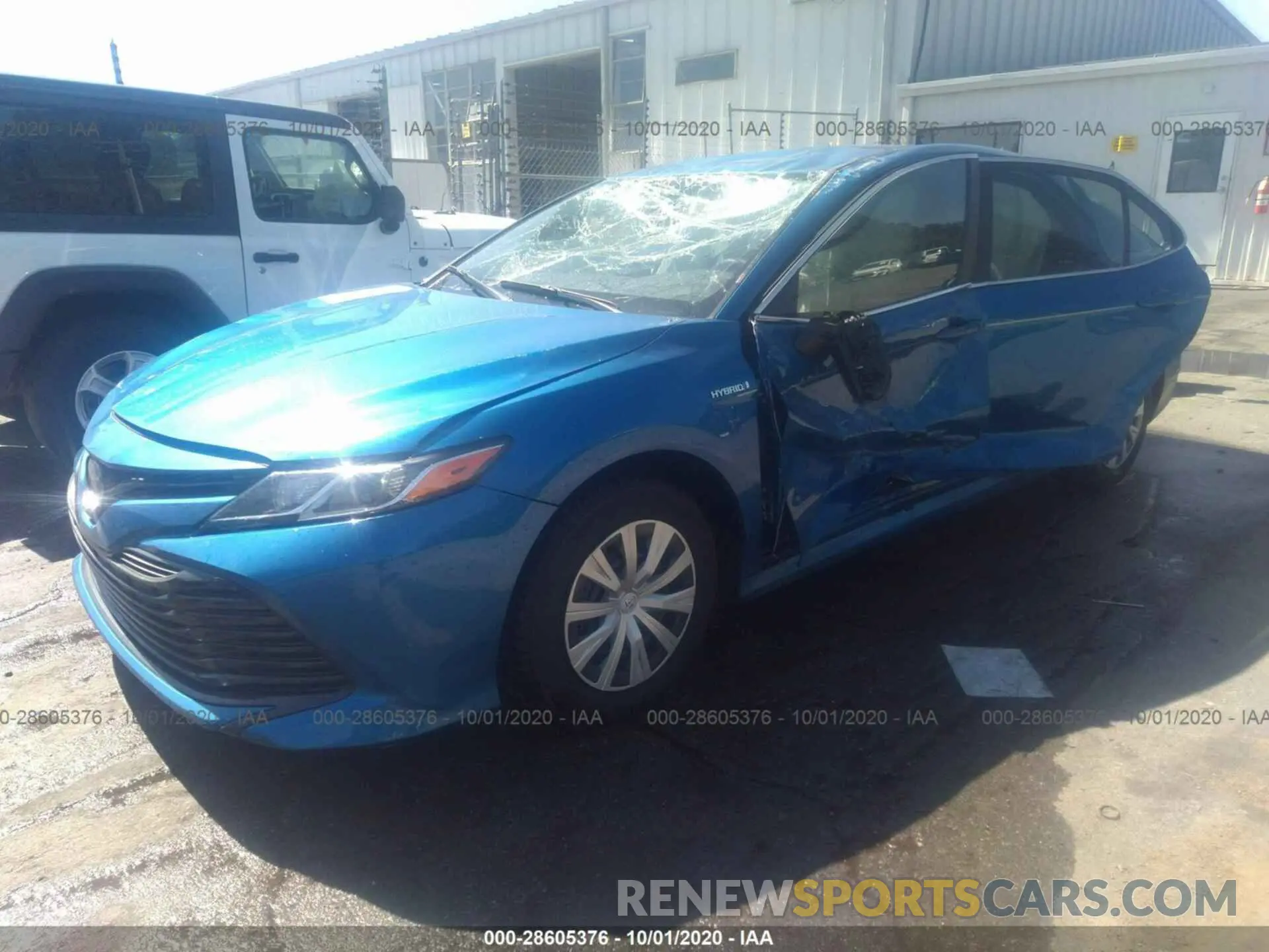 6 Photograph of a damaged car 4T1C31AK2LU013061 TOYOTA CAMRY 2020