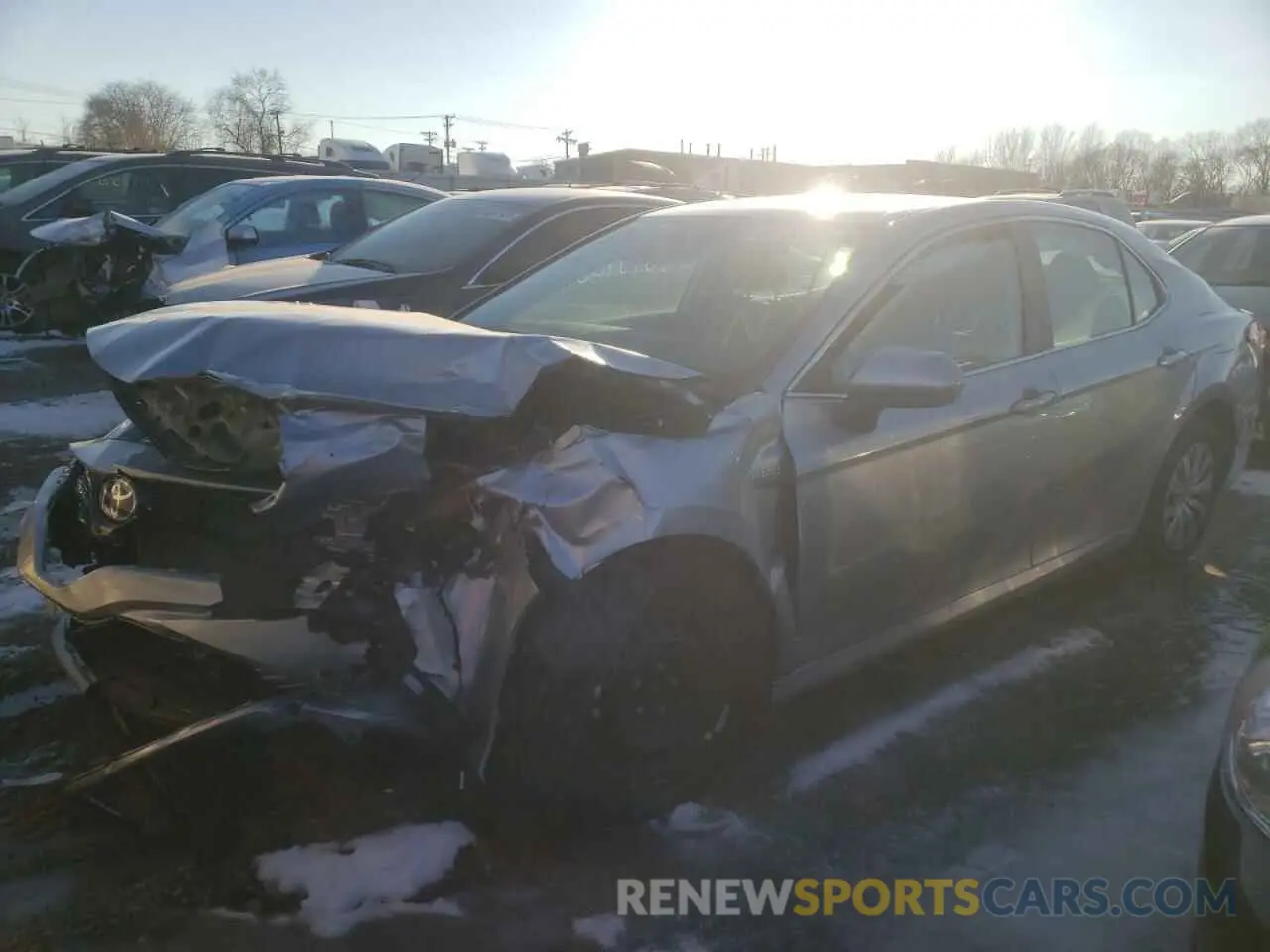 2 Photograph of a damaged car 4T1C31AK2LU016347 TOYOTA CAMRY 2020