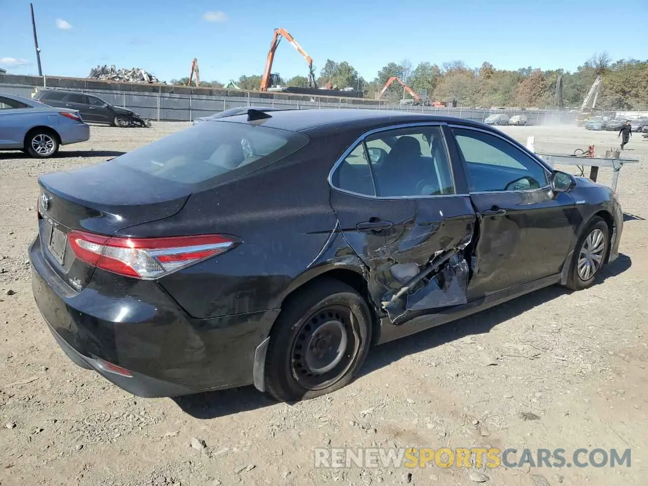 3 Фотография поврежденного автомобиля 4T1C31AK2LU521837 TOYOTA CAMRY 2020