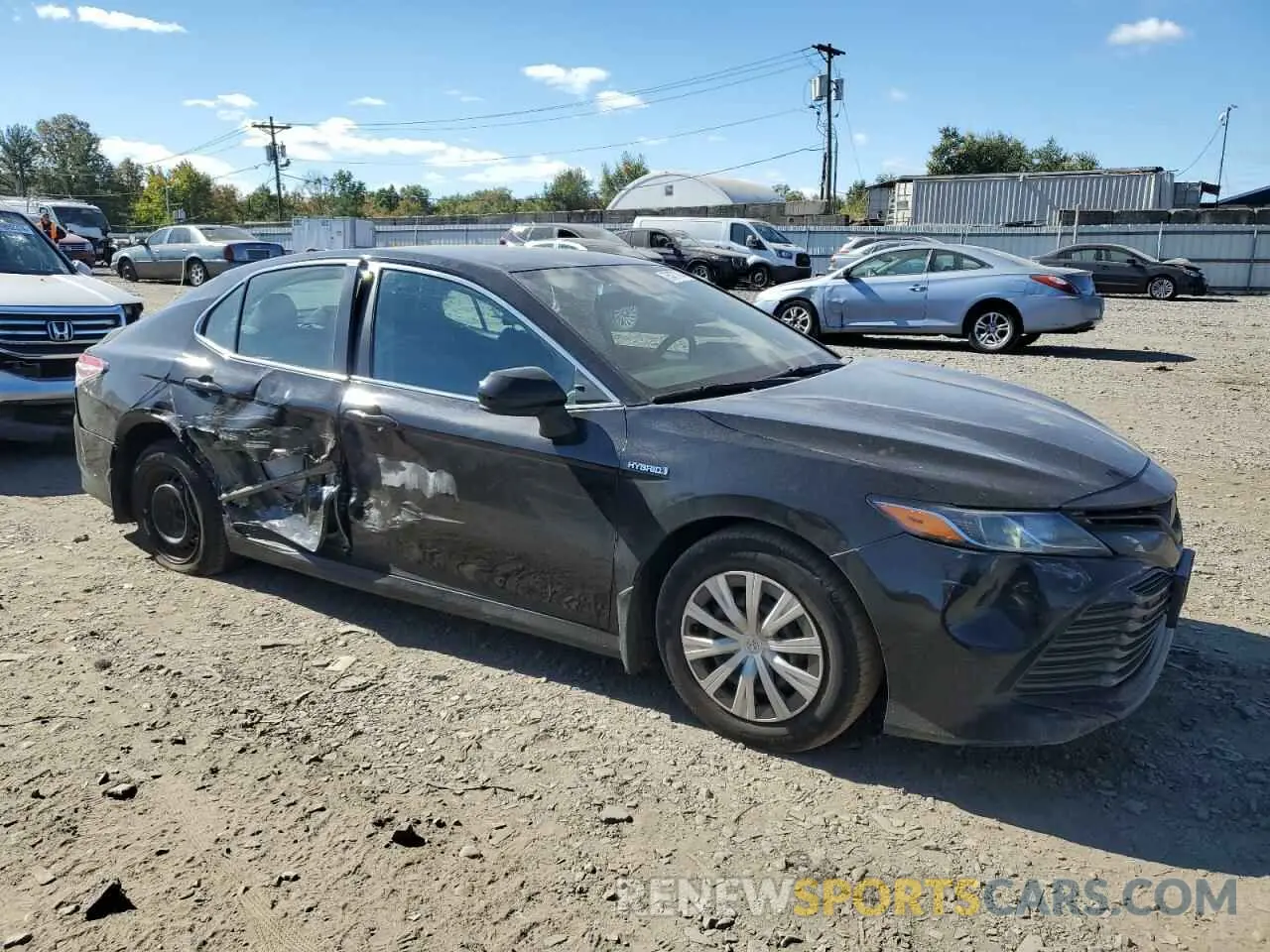 4 Фотография поврежденного автомобиля 4T1C31AK2LU521837 TOYOTA CAMRY 2020