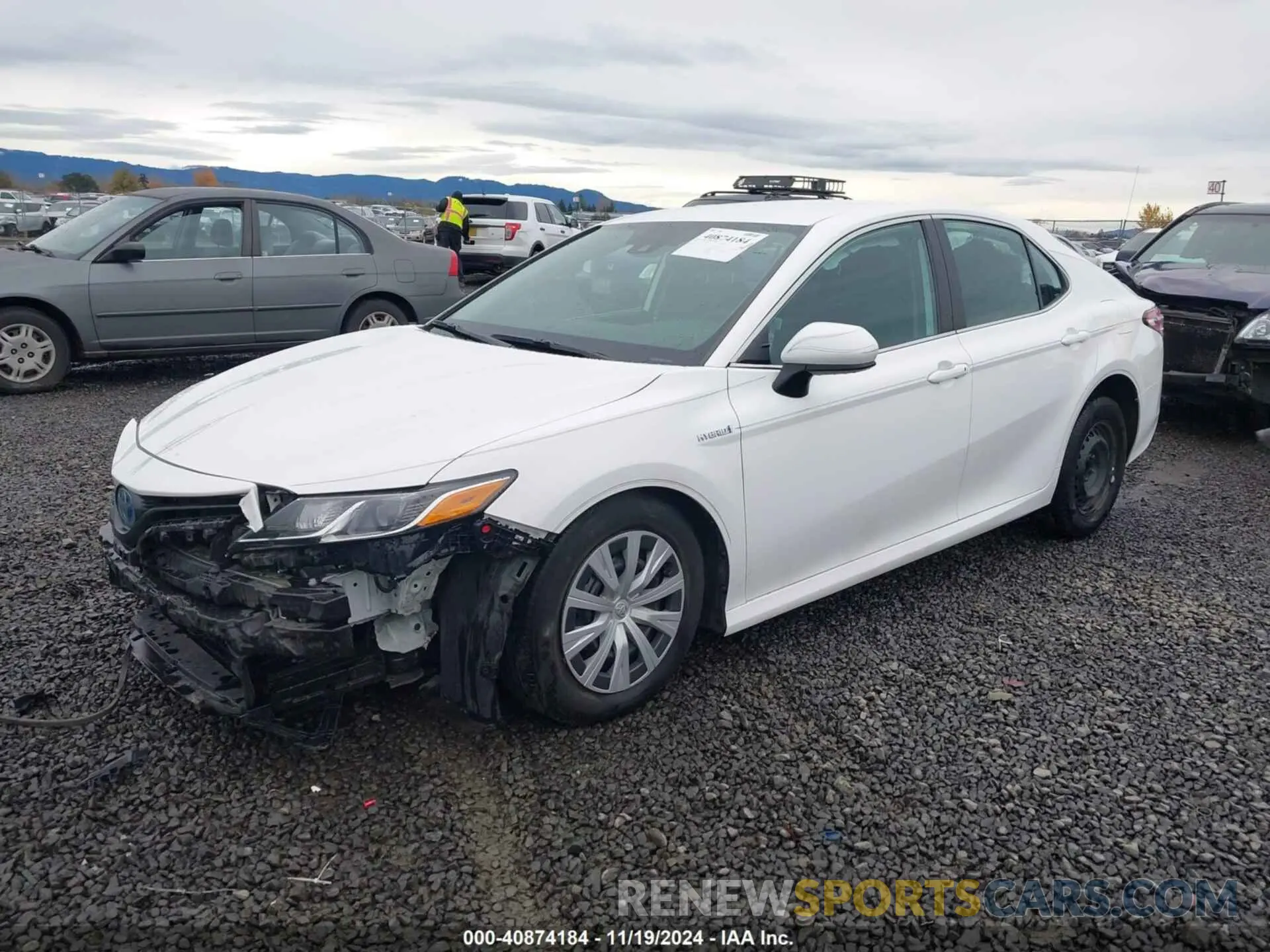 2 Фотография поврежденного автомобиля 4T1C31AK2LU539139 TOYOTA CAMRY 2020