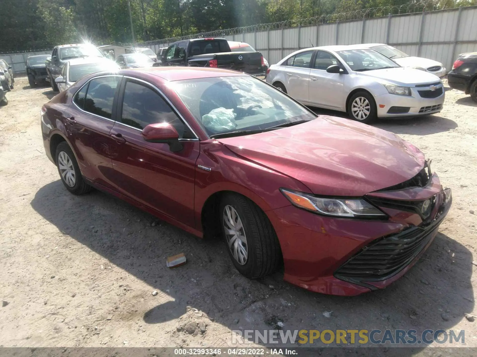 1 Фотография поврежденного автомобиля 4T1C31AK4LU527171 TOYOTA CAMRY 2020