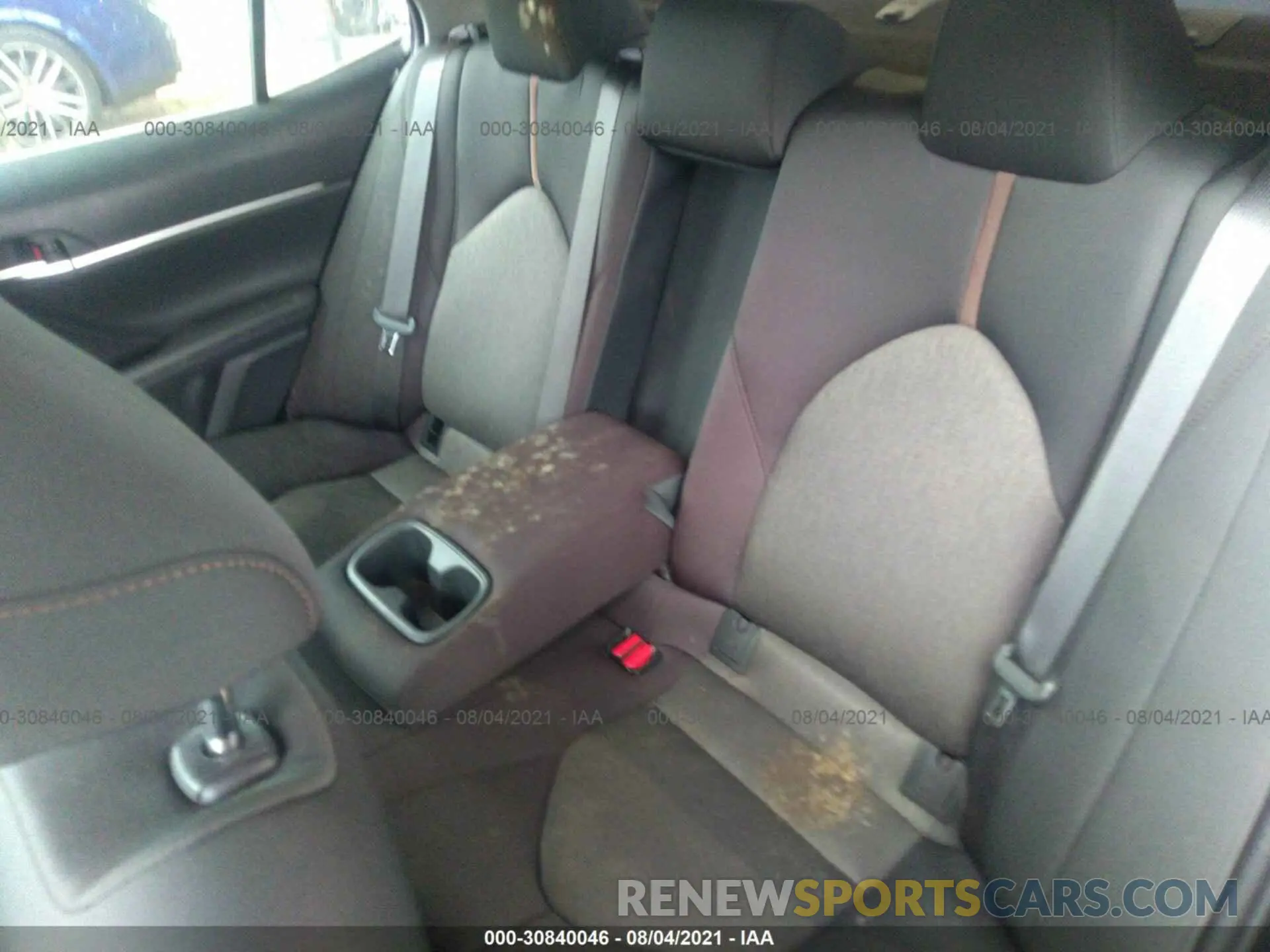 8 Фотография поврежденного автомобиля 4T1C31AK4LU529289 TOYOTA CAMRY 2020