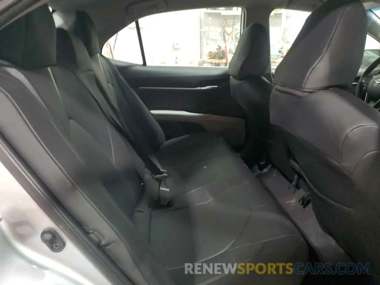 10 Photograph of a damaged car 4T1C31AK4LU540275 TOYOTA CAMRY 2020