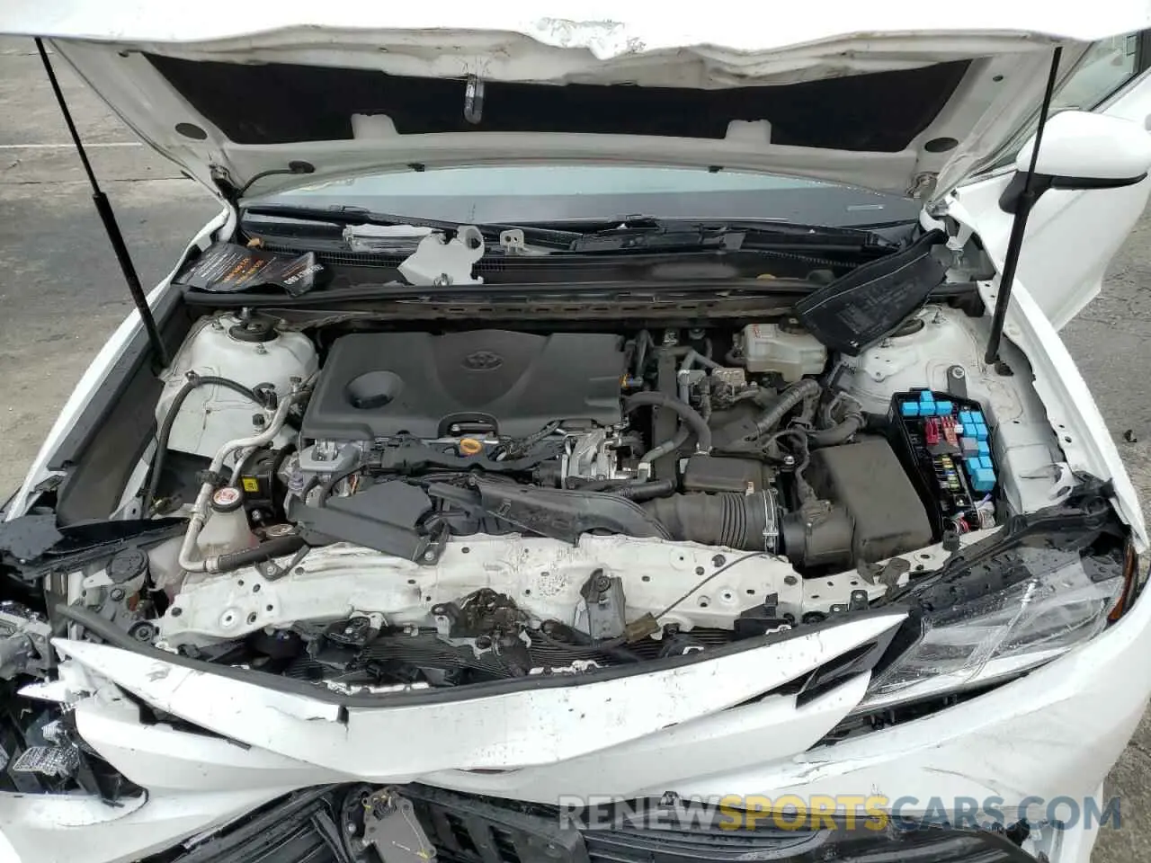 7 Photograph of a damaged car 4T1C31AK5LU521668 TOYOTA CAMRY 2020